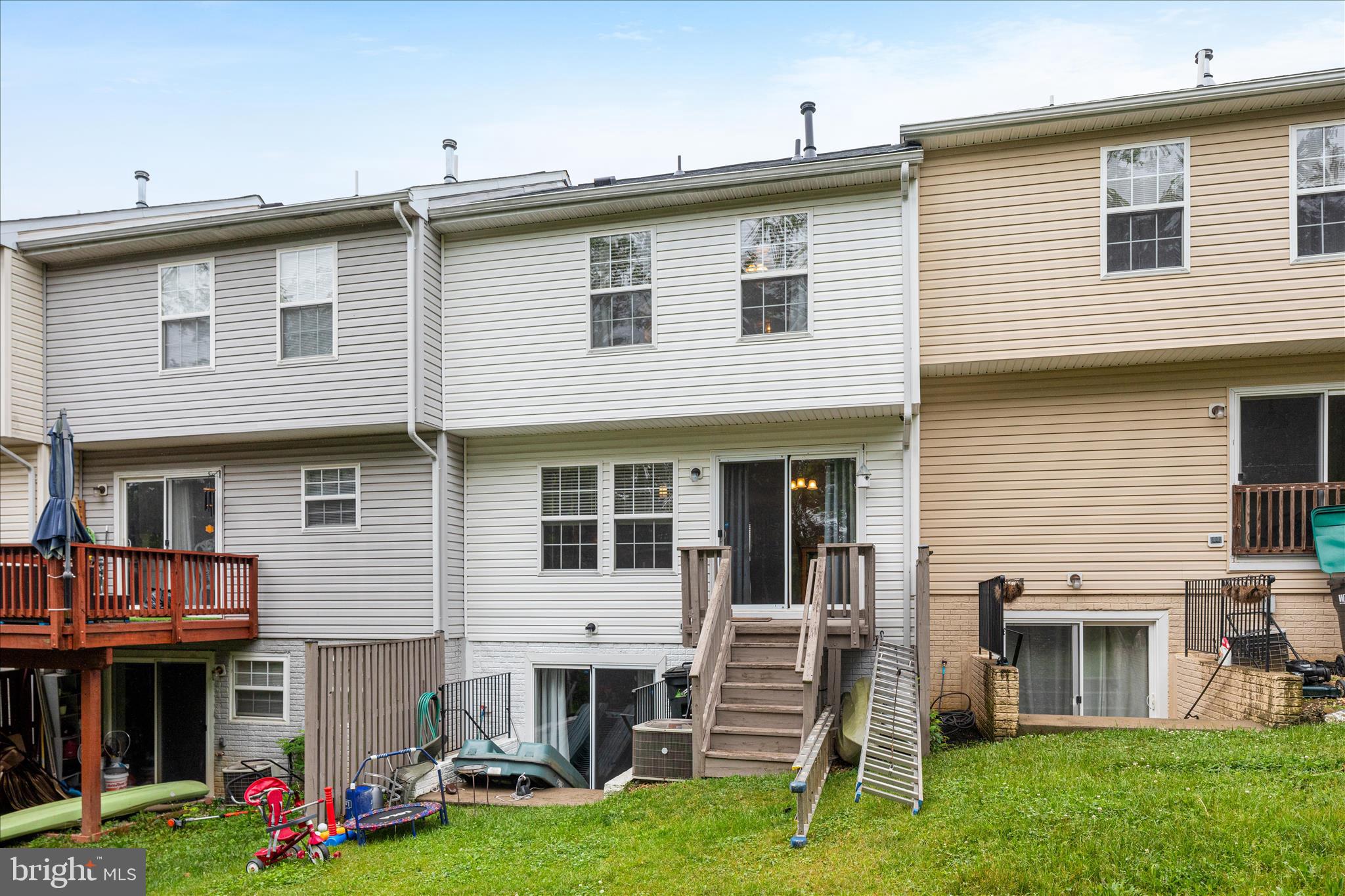 CRYSTAL HILL TOWNHOUSES - Residential