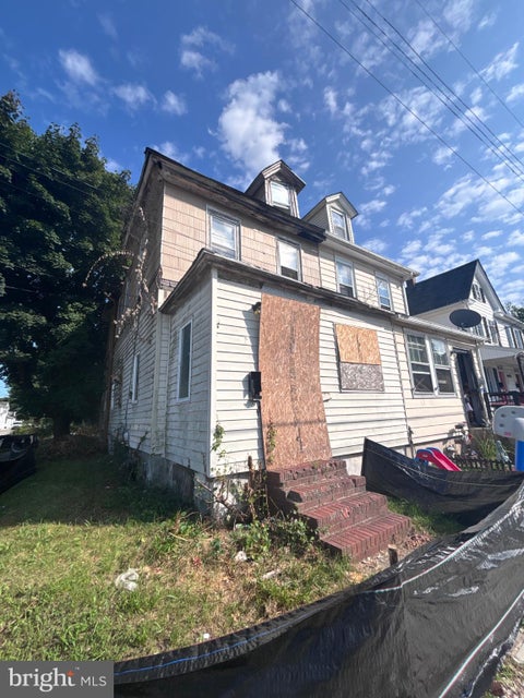 Townhouse For Sale - 101 Penn Street<br/> Salem County, PENNS GROVE, NJ 08069
