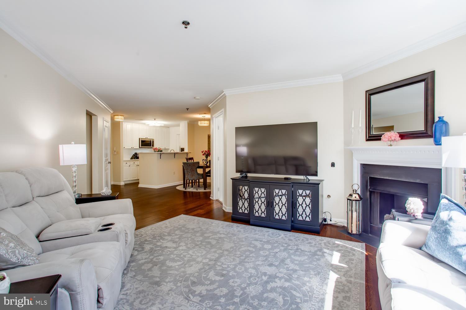 5563 SEMINARY ROAD 406