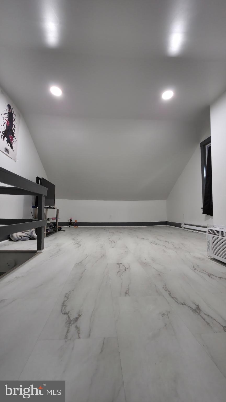 SHENANDOAH VALLEY - Residential