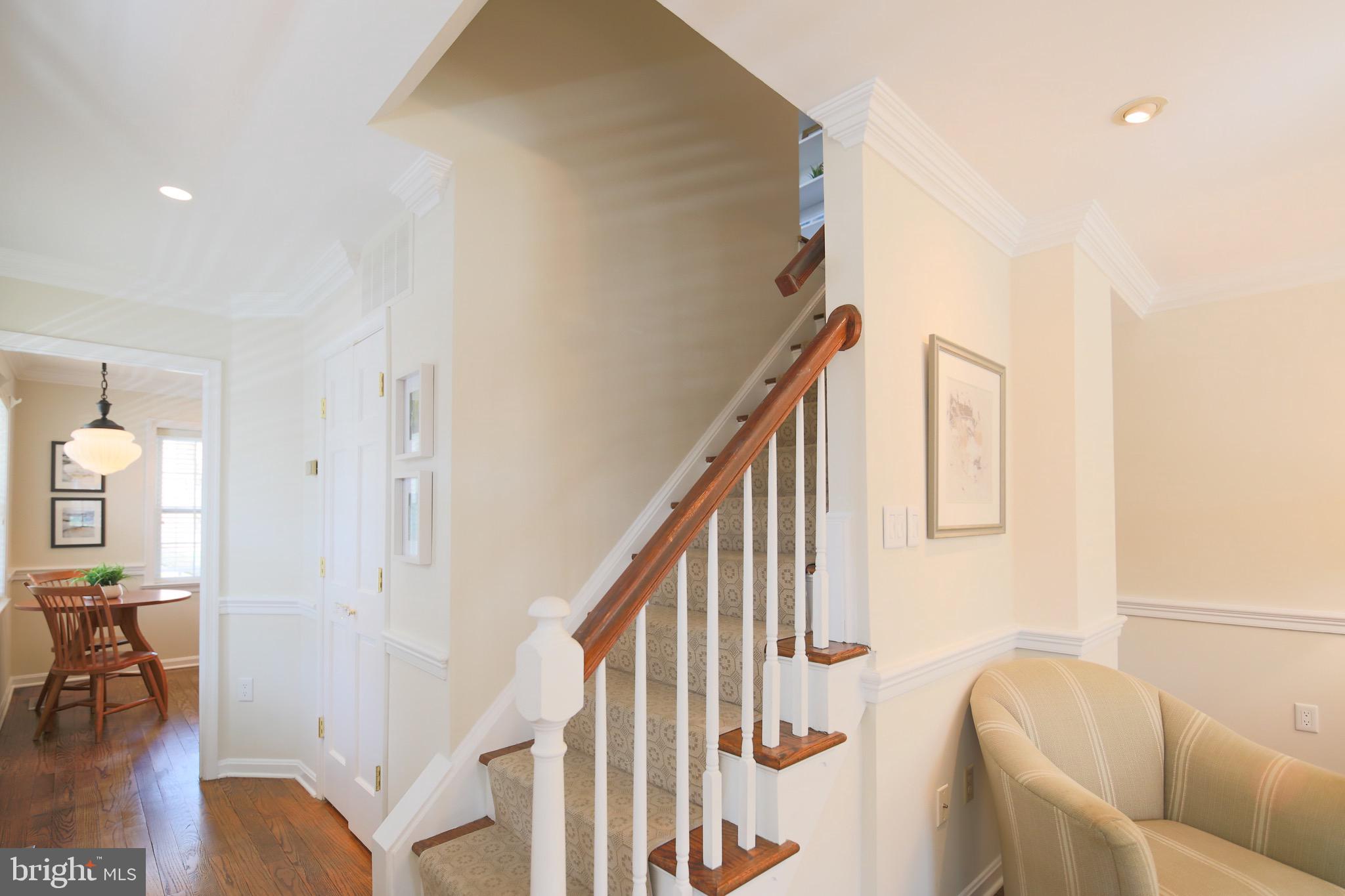 BURGES SQUARE - Residential