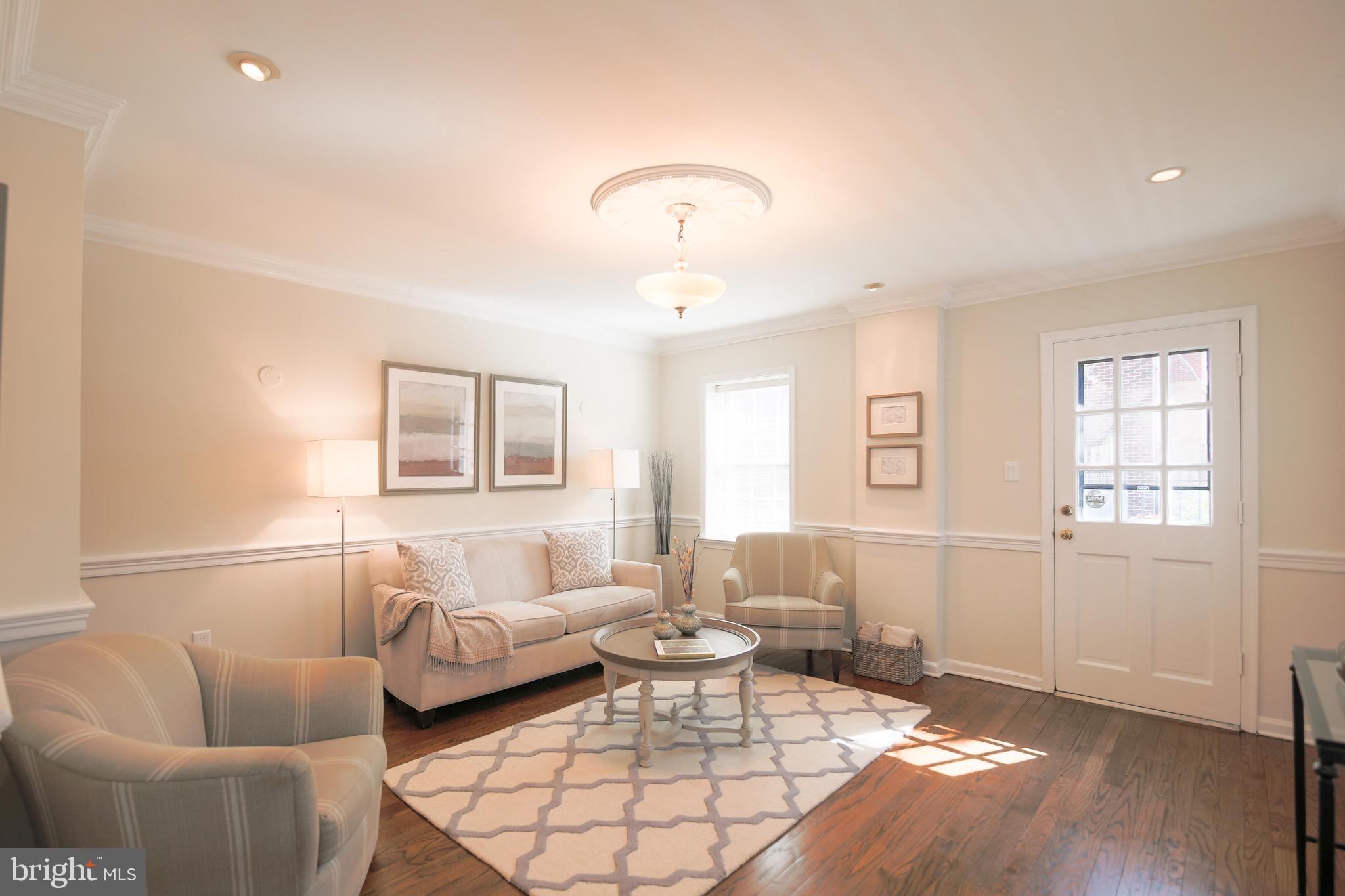 BURGES SQUARE - Residential