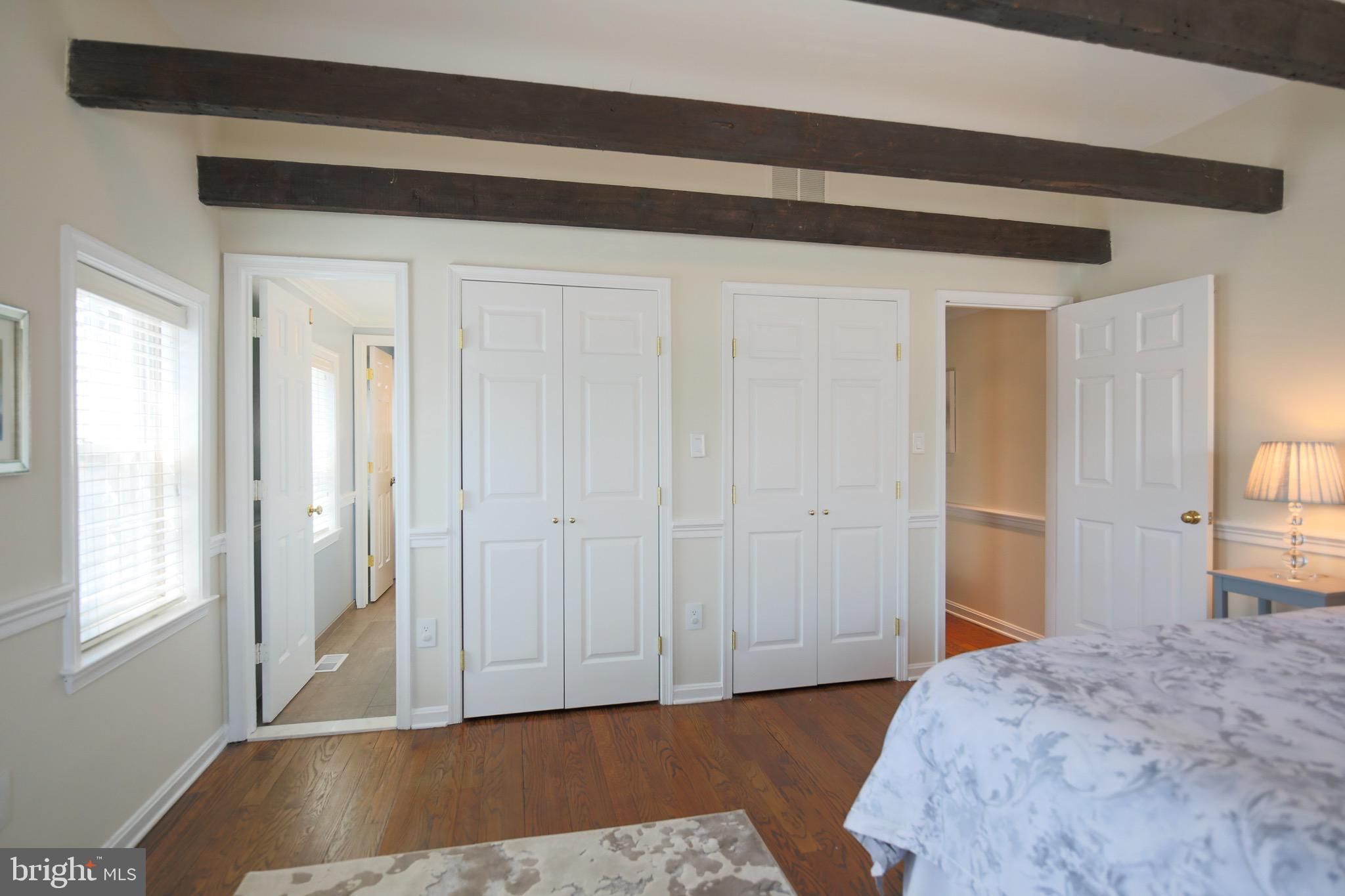 BURGES SQUARE - Residential