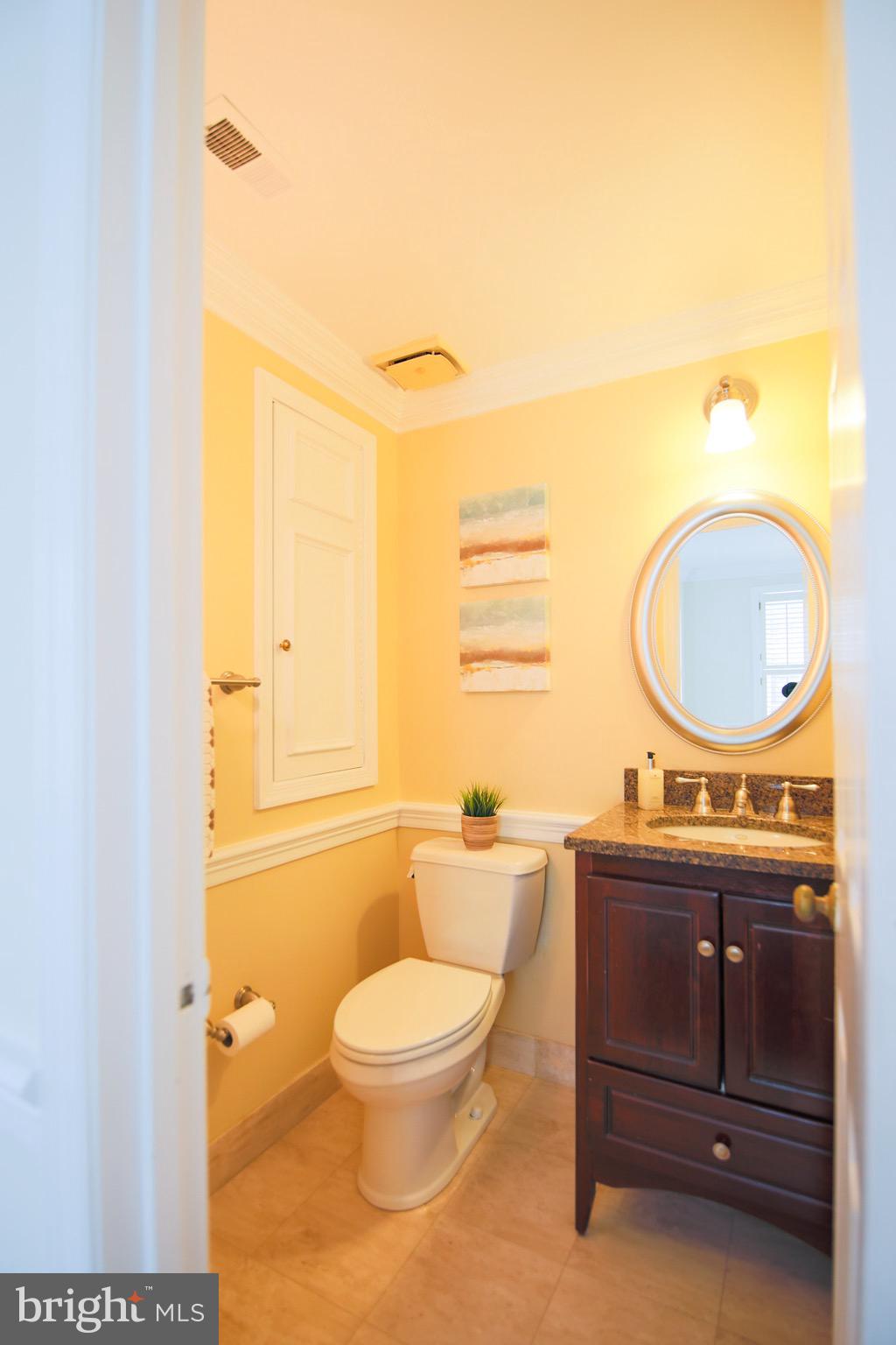 BURGES SQUARE - Residential