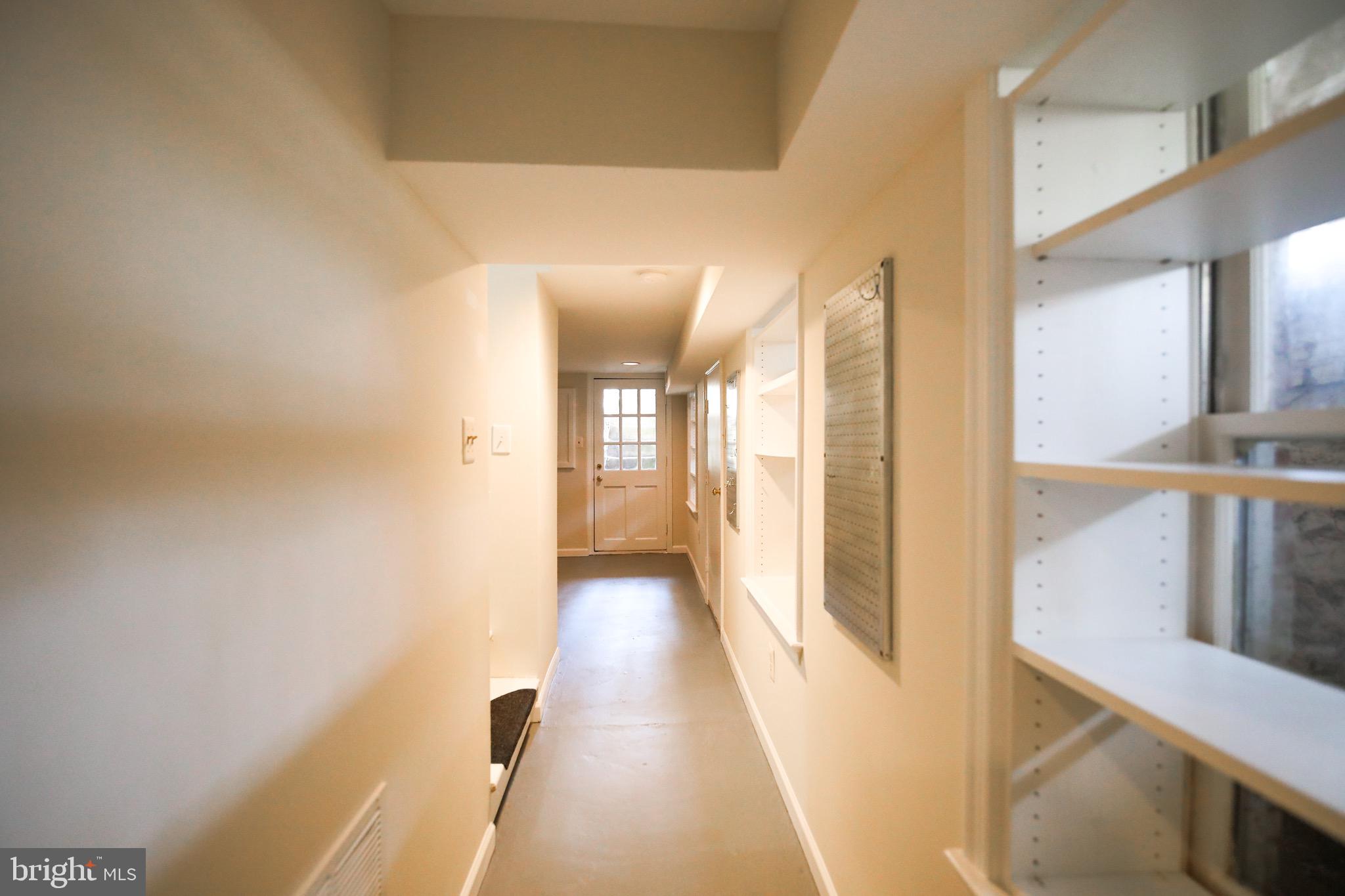 BURGES SQUARE - Residential