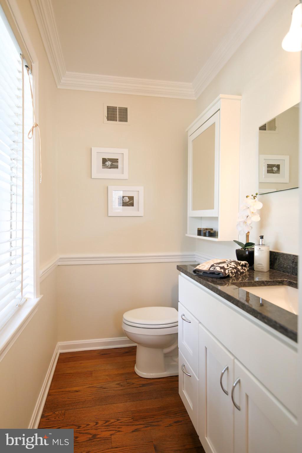 BURGES SQUARE - Residential