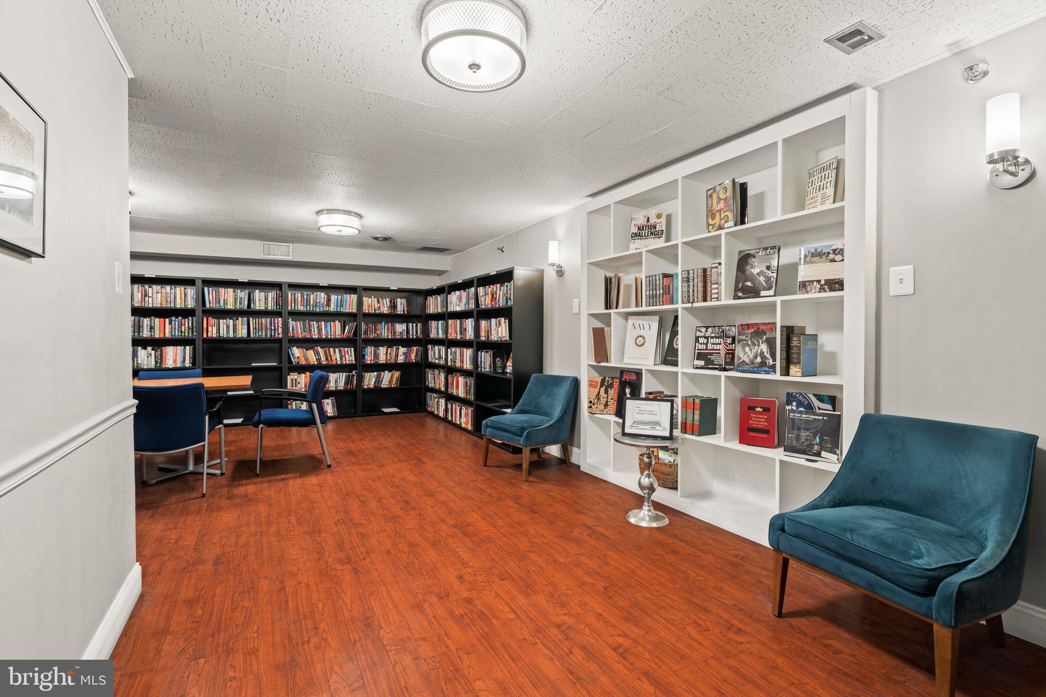 WYNNEFIELD HEIGHTS - Residential