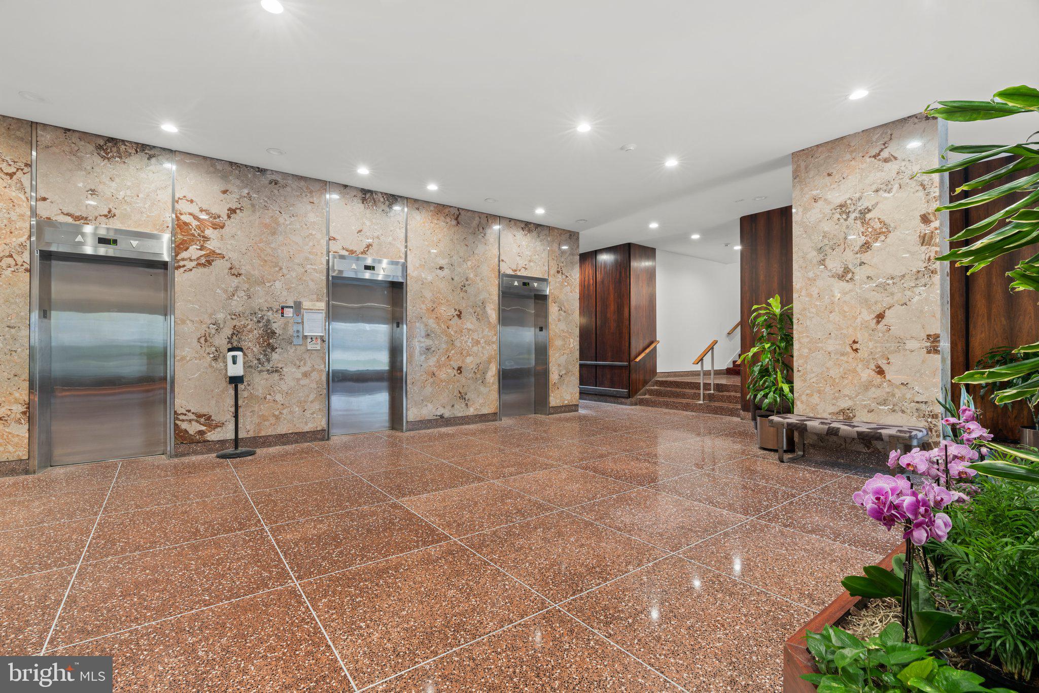 3600 CONSHOHOCKEN AVENUE 706