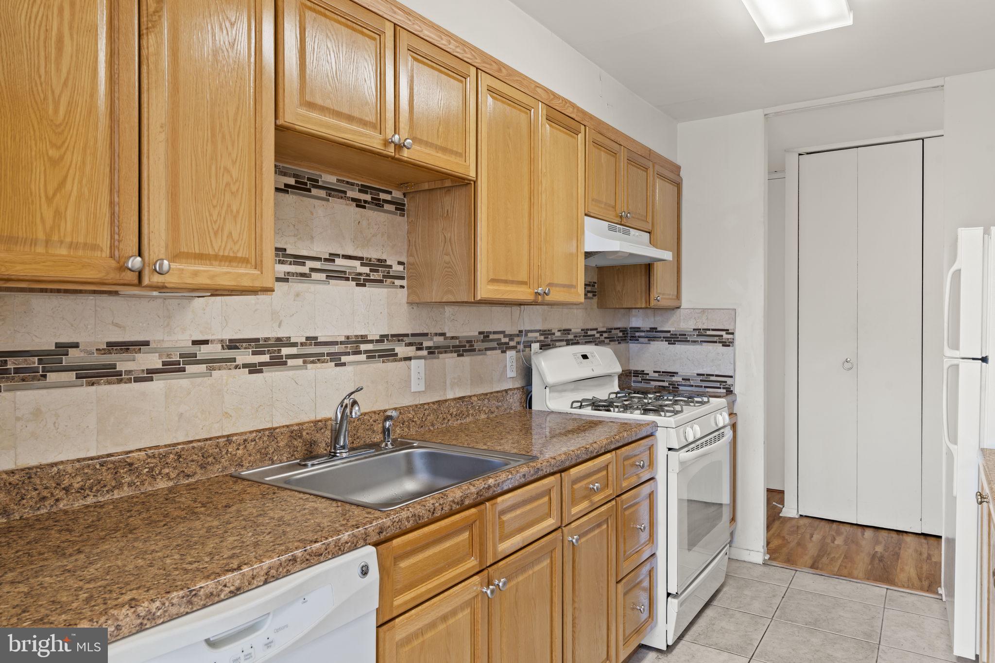 WYNNEFIELD HEIGHTS - Residential