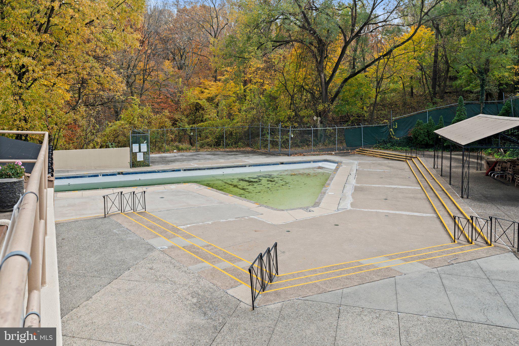 WYNNEFIELD HEIGHTS - Residential