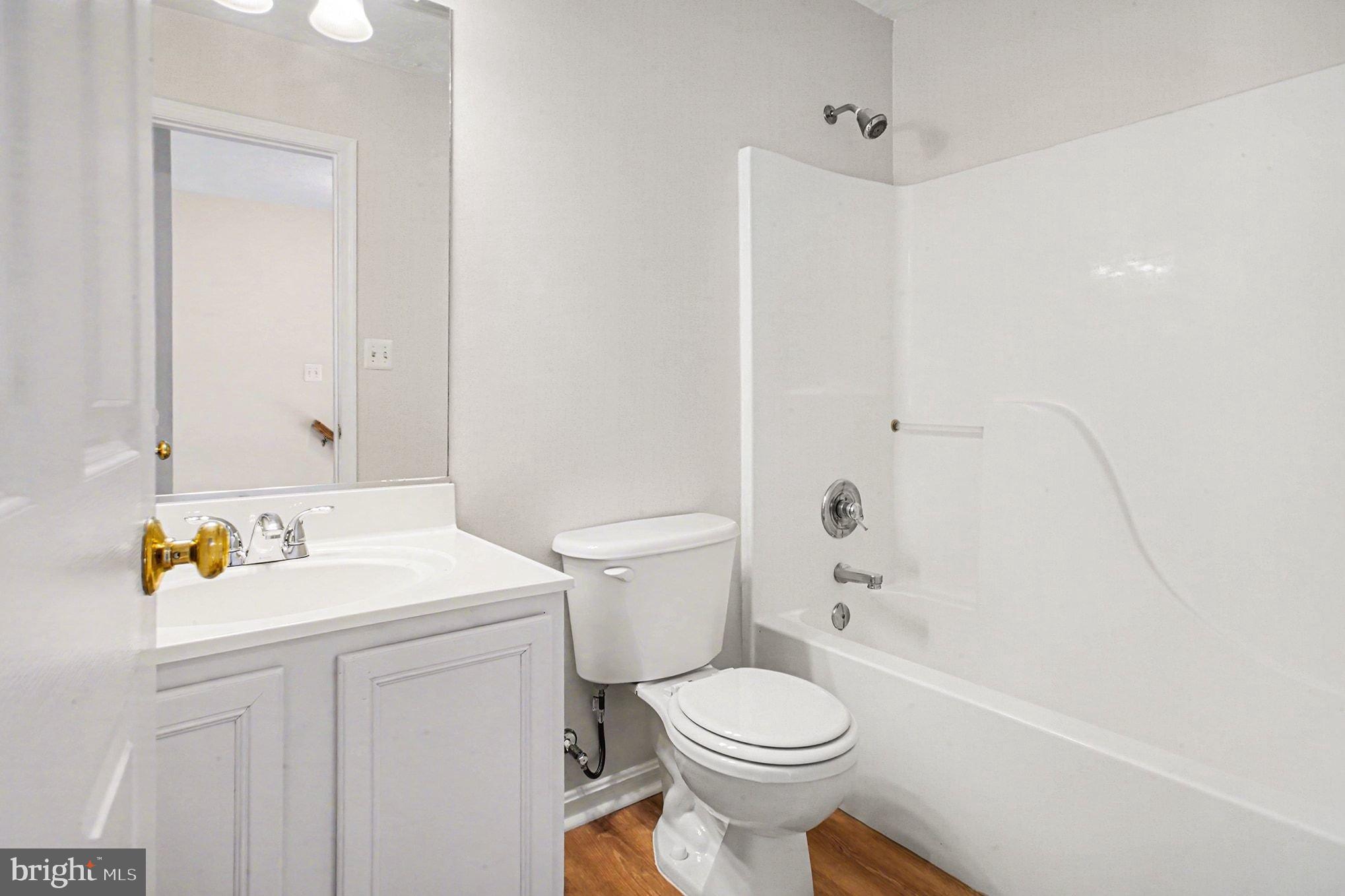 FOUNDERS LANDING - Residential