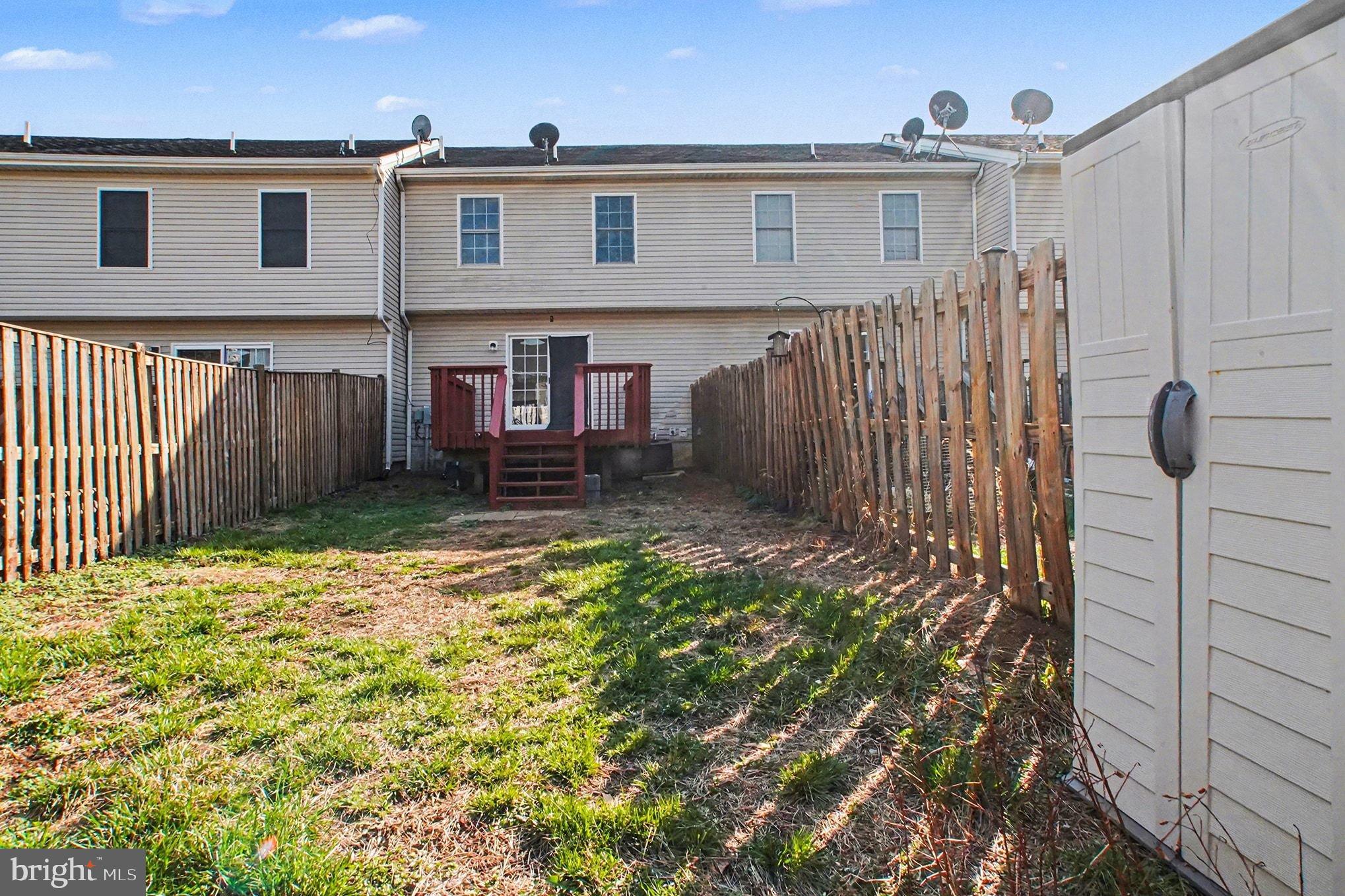 FOUNDERS LANDING - Residential