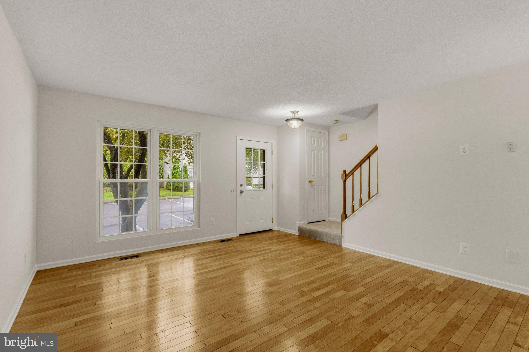 8071 TOPPER COURT