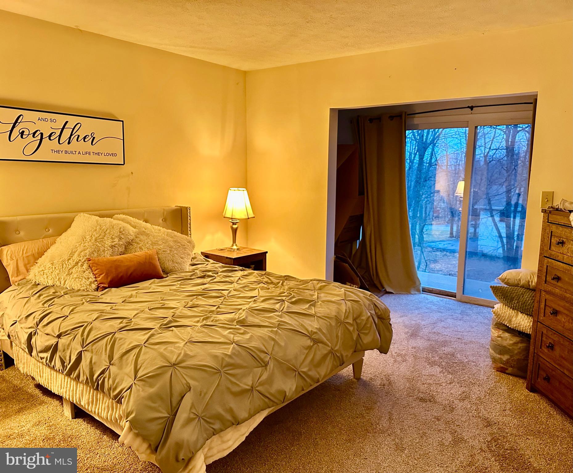 SUMMIT POINTE - Residential