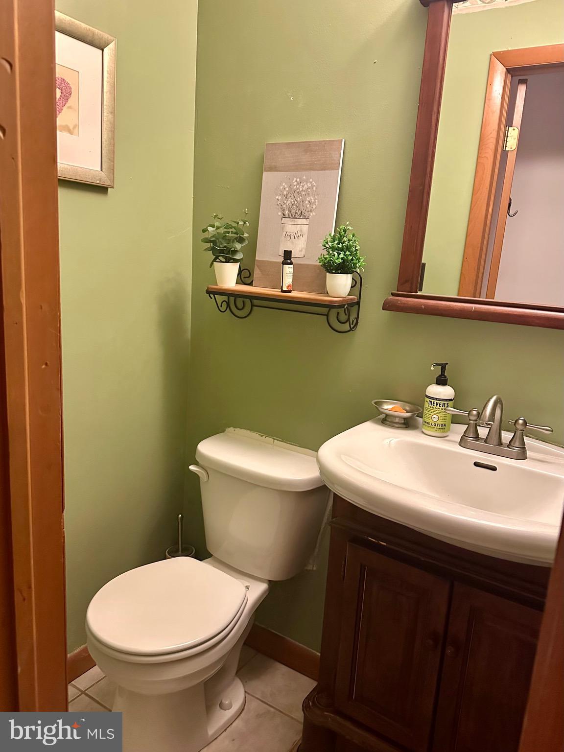 SUMMIT POINTE - Residential