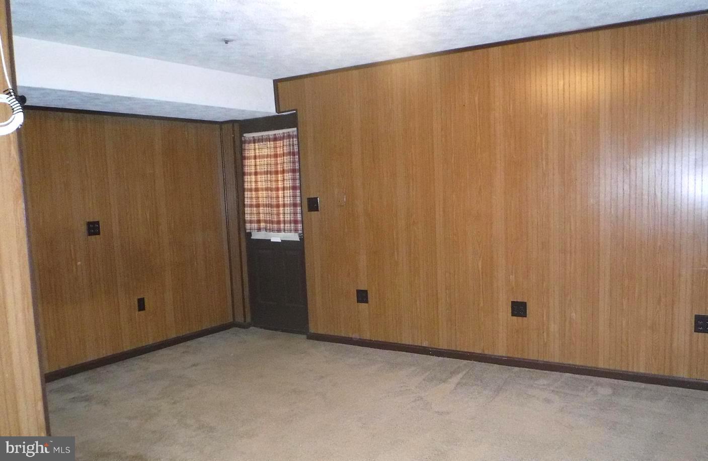 BONIWOOD - Residential Lease