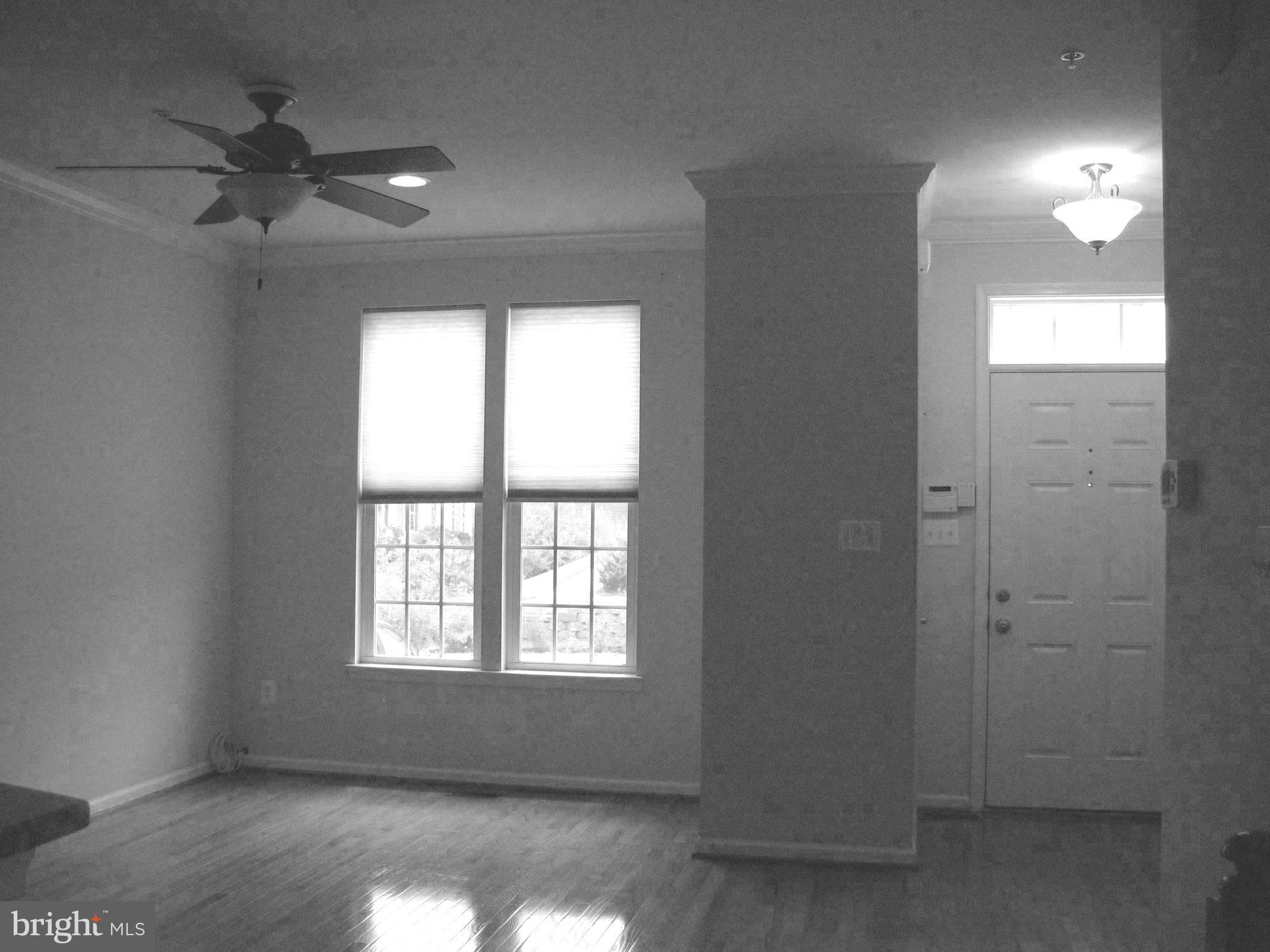 DORCHESTER WOODS - Residential Lease