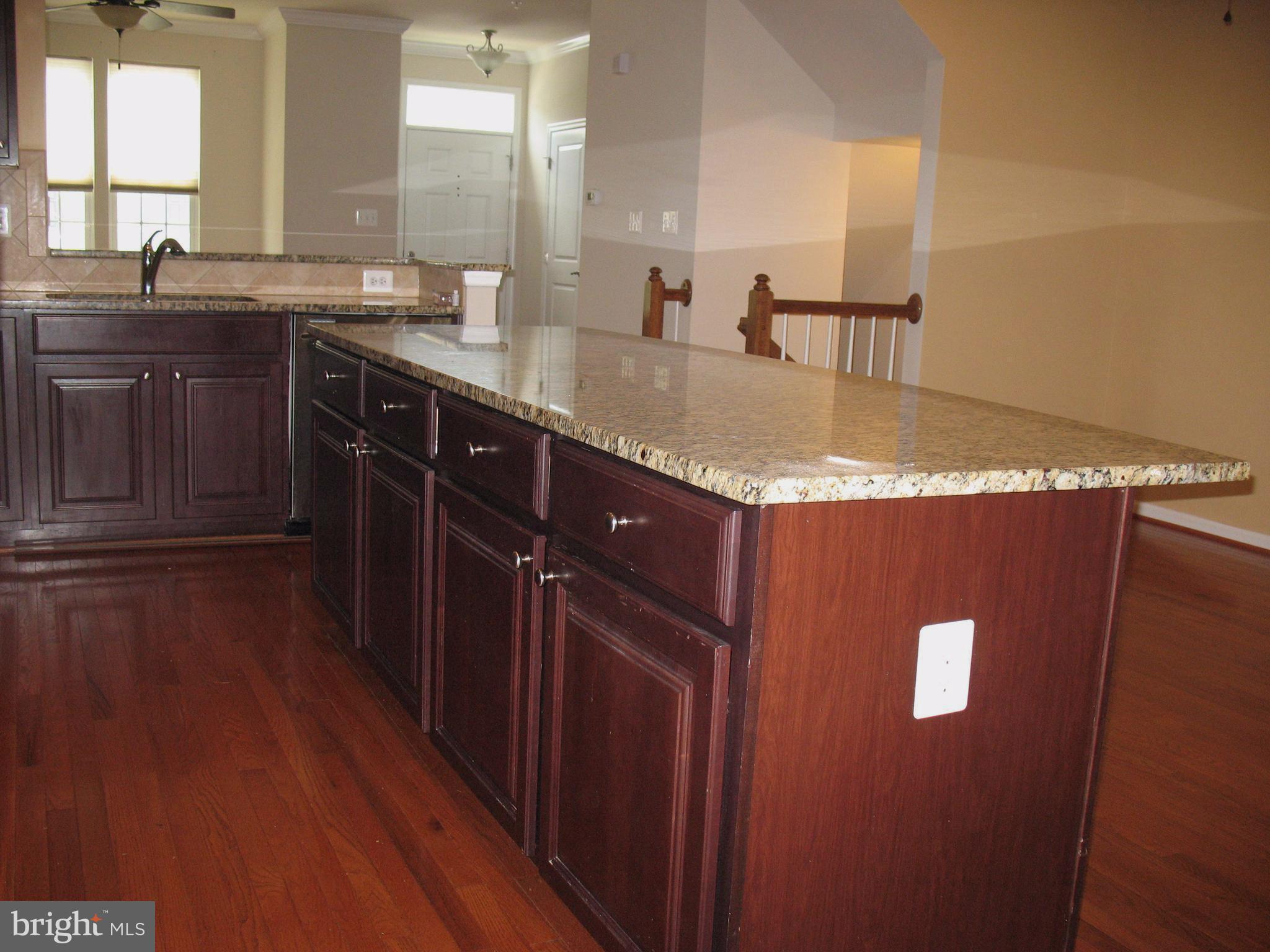 DORCHESTER WOODS - Residential Lease