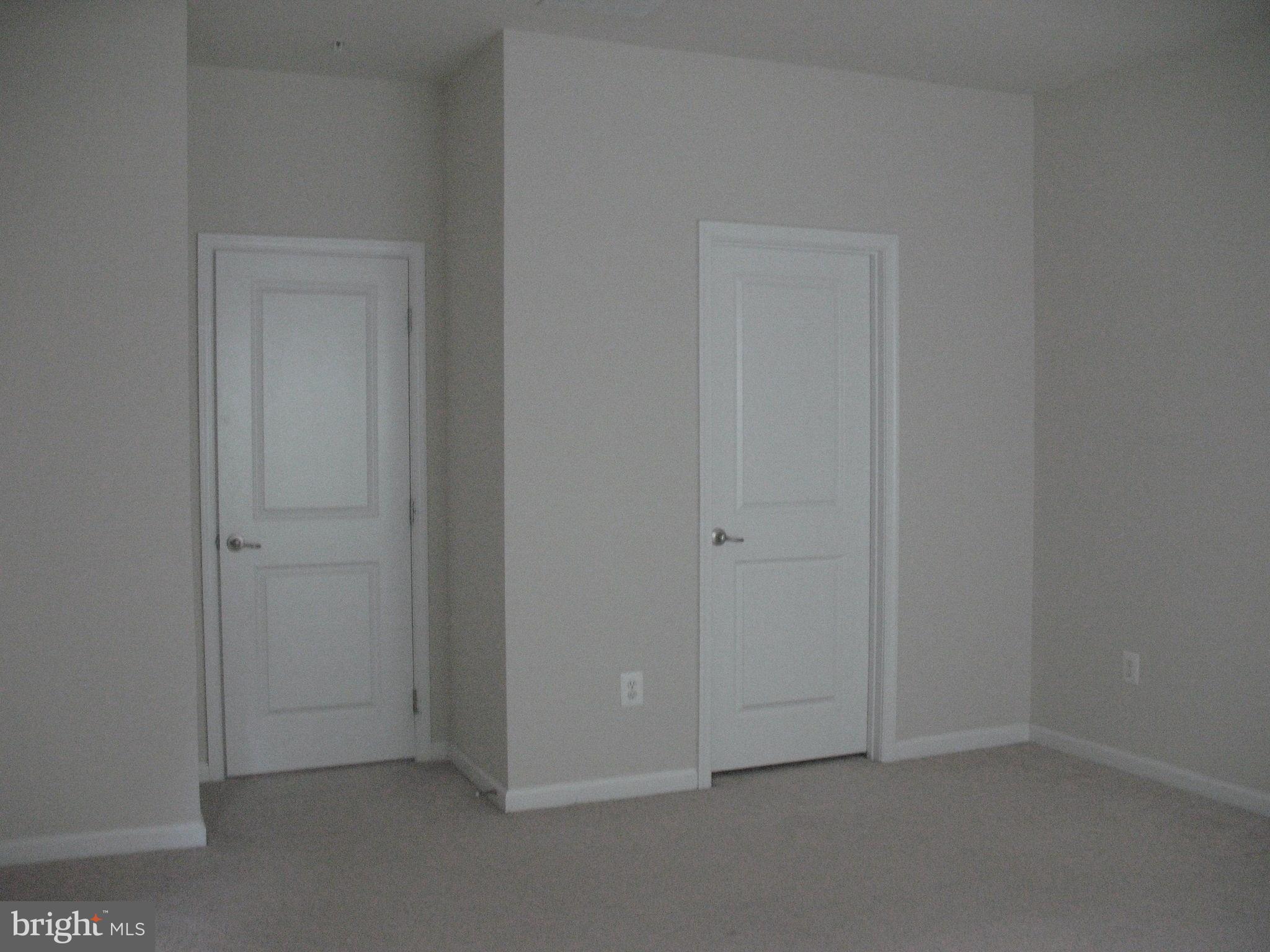 DORCHESTER WOODS - Residential Lease