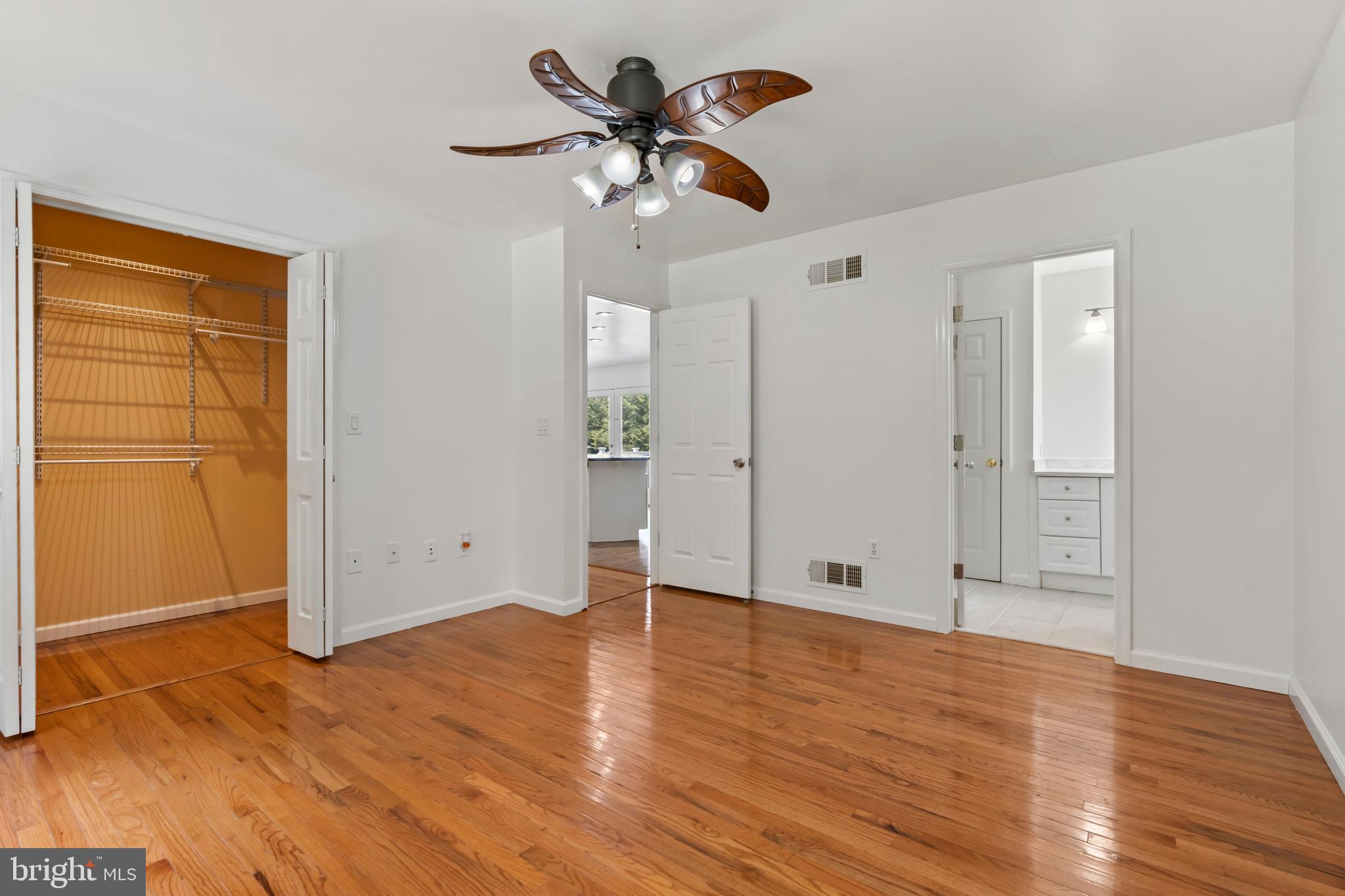 RISING SUN - Residential