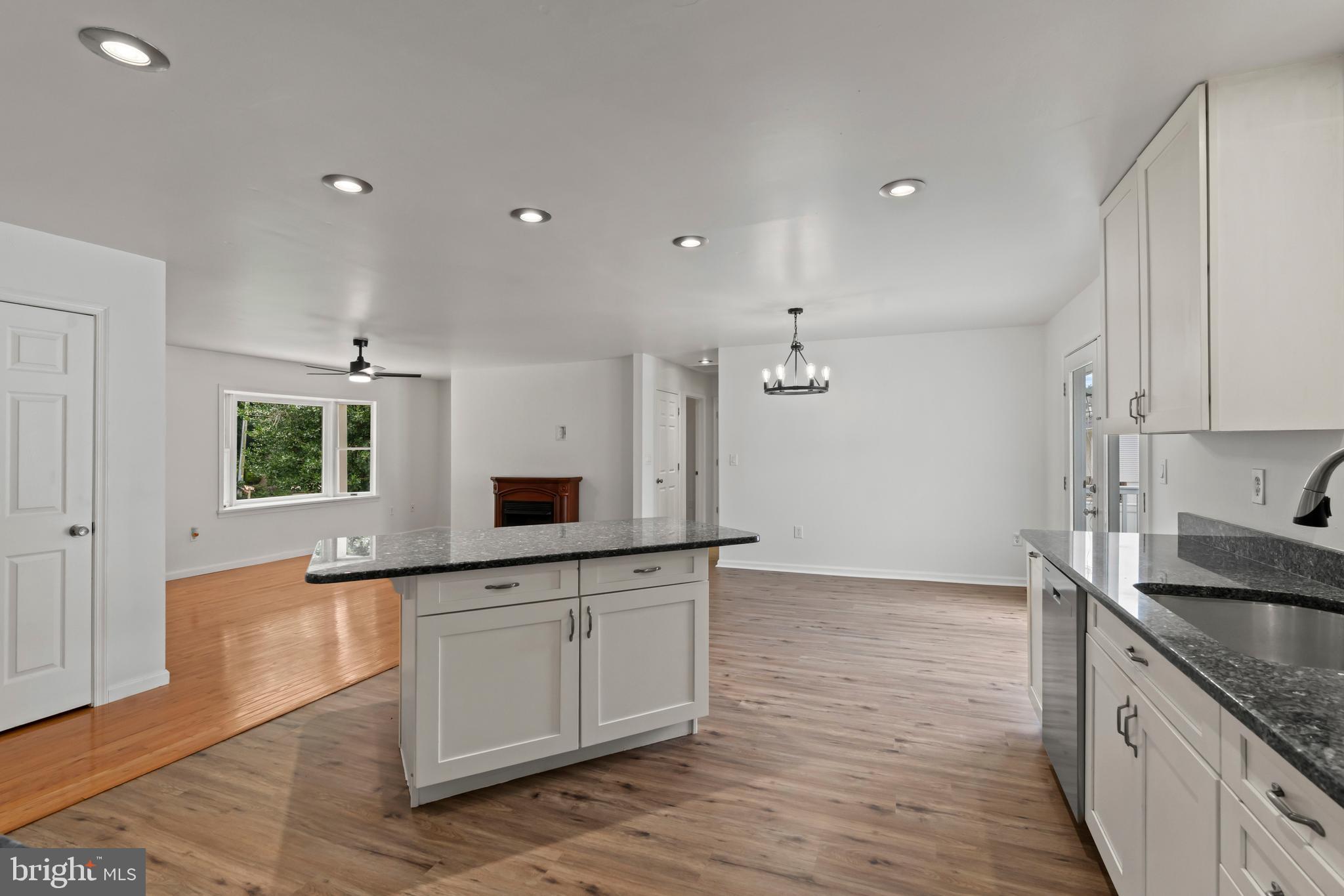 RISING SUN - Residential