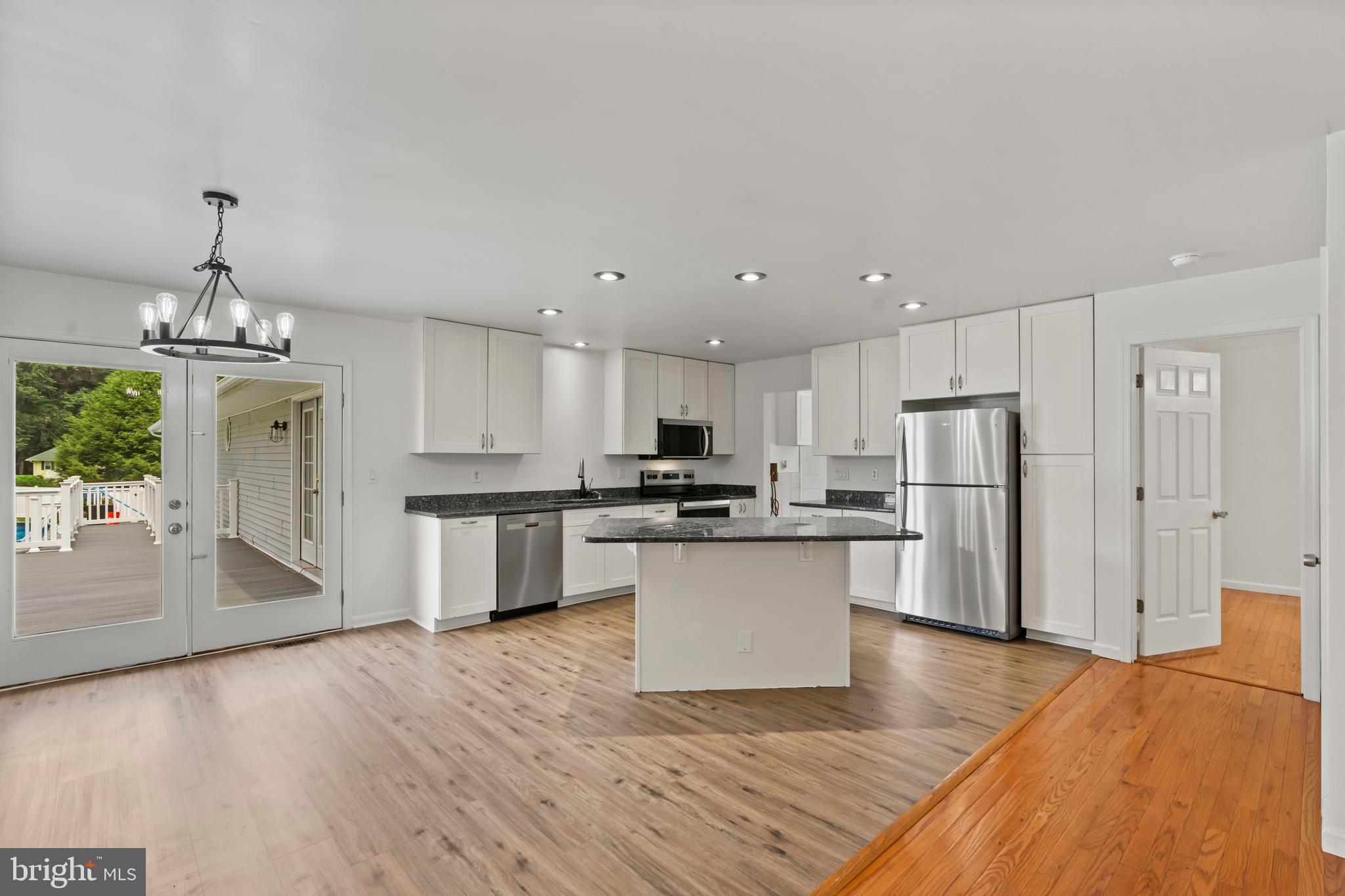 RISING SUN - Residential