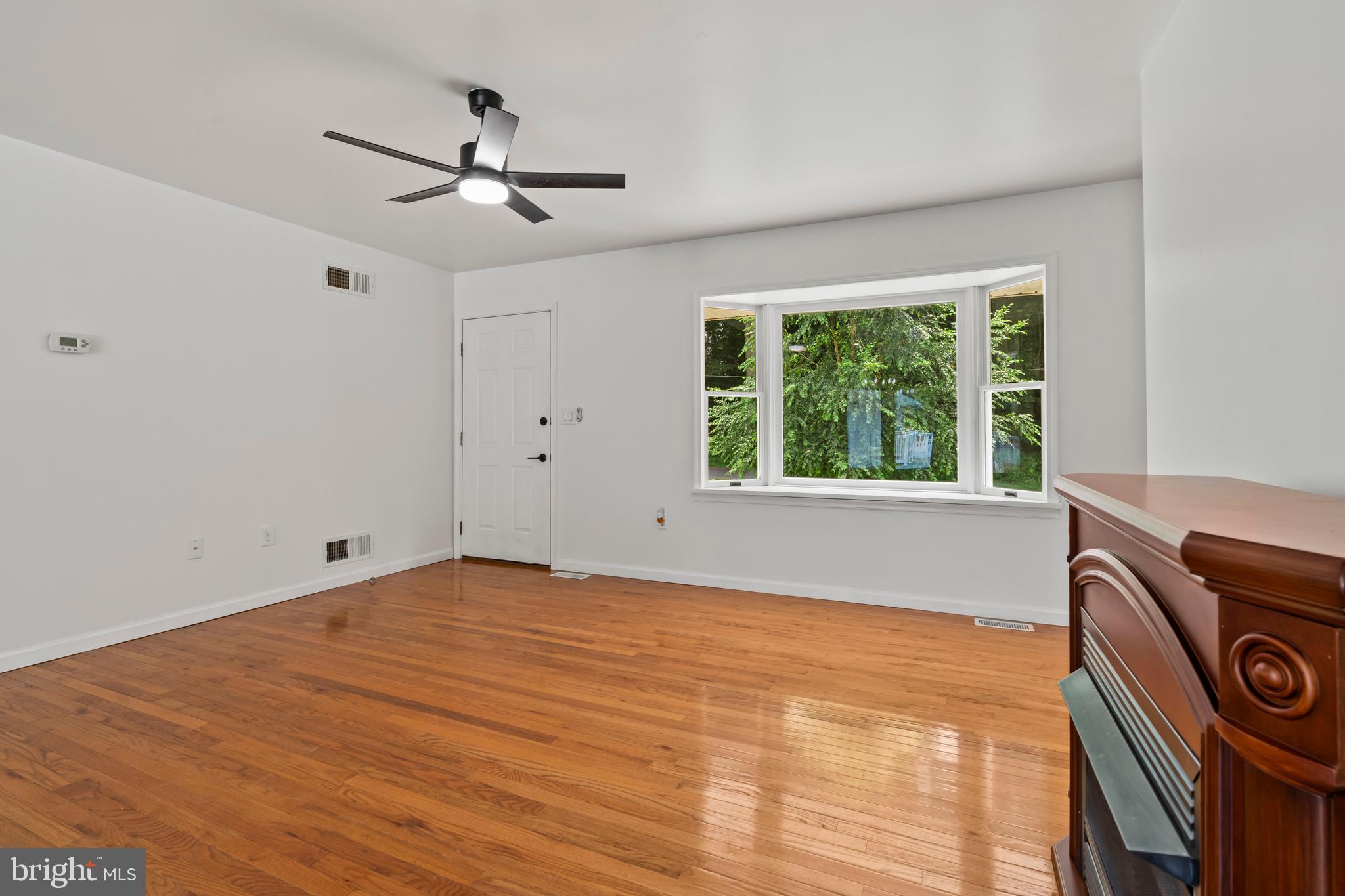 RISING SUN - Residential