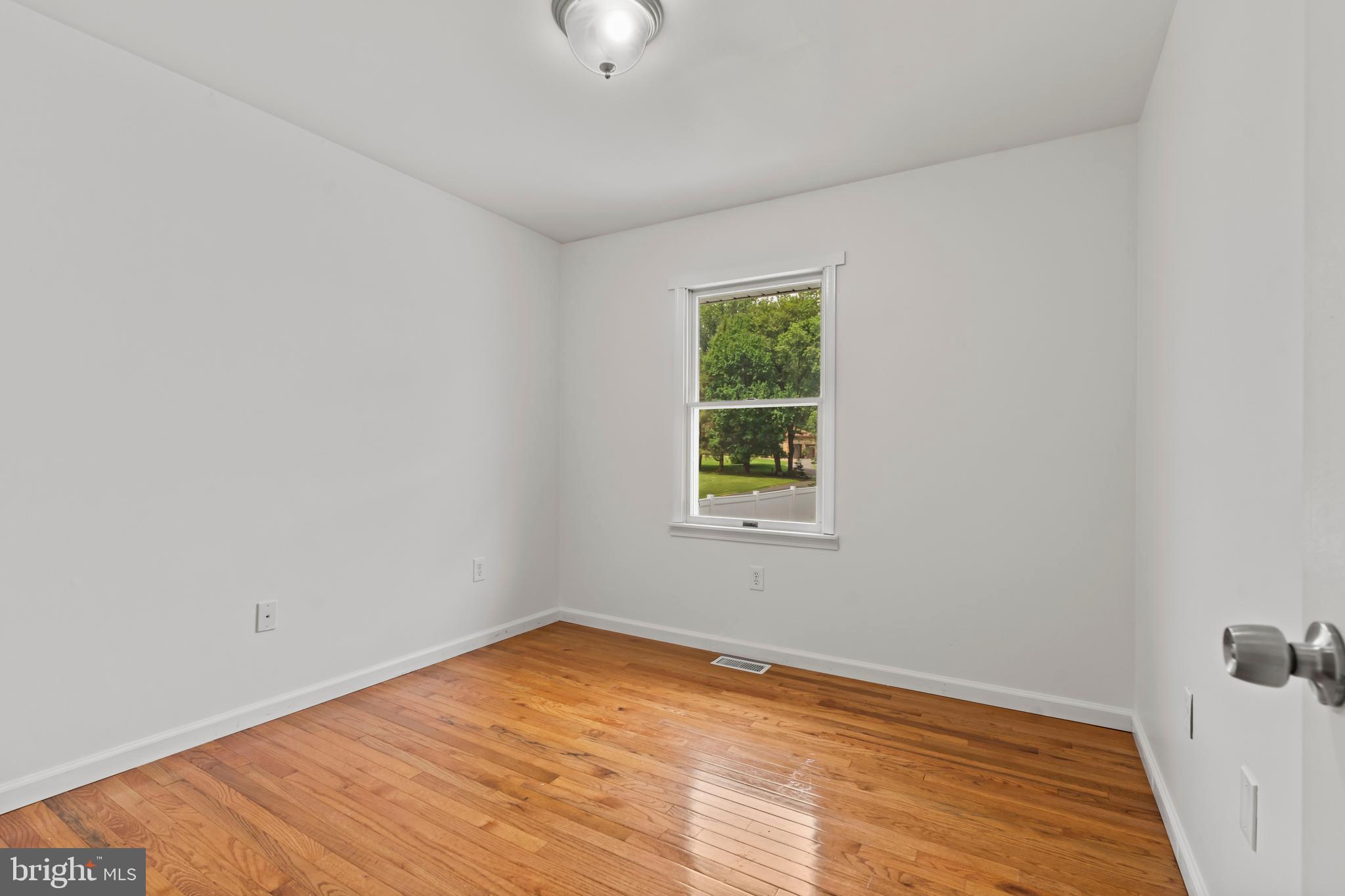 RISING SUN - Residential