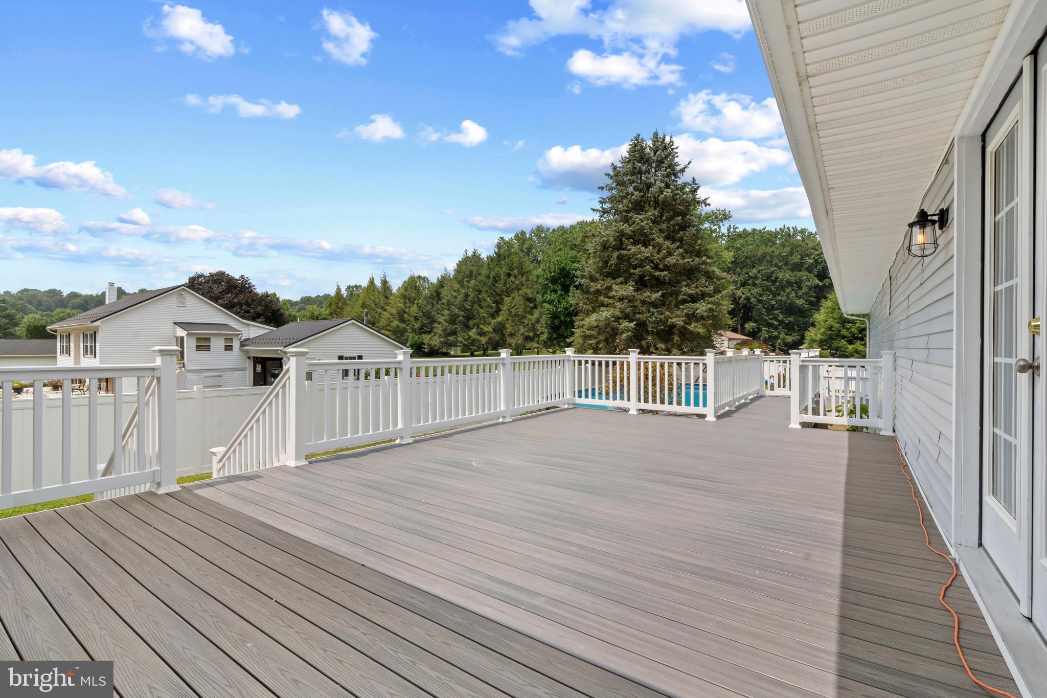 RISING SUN - Residential