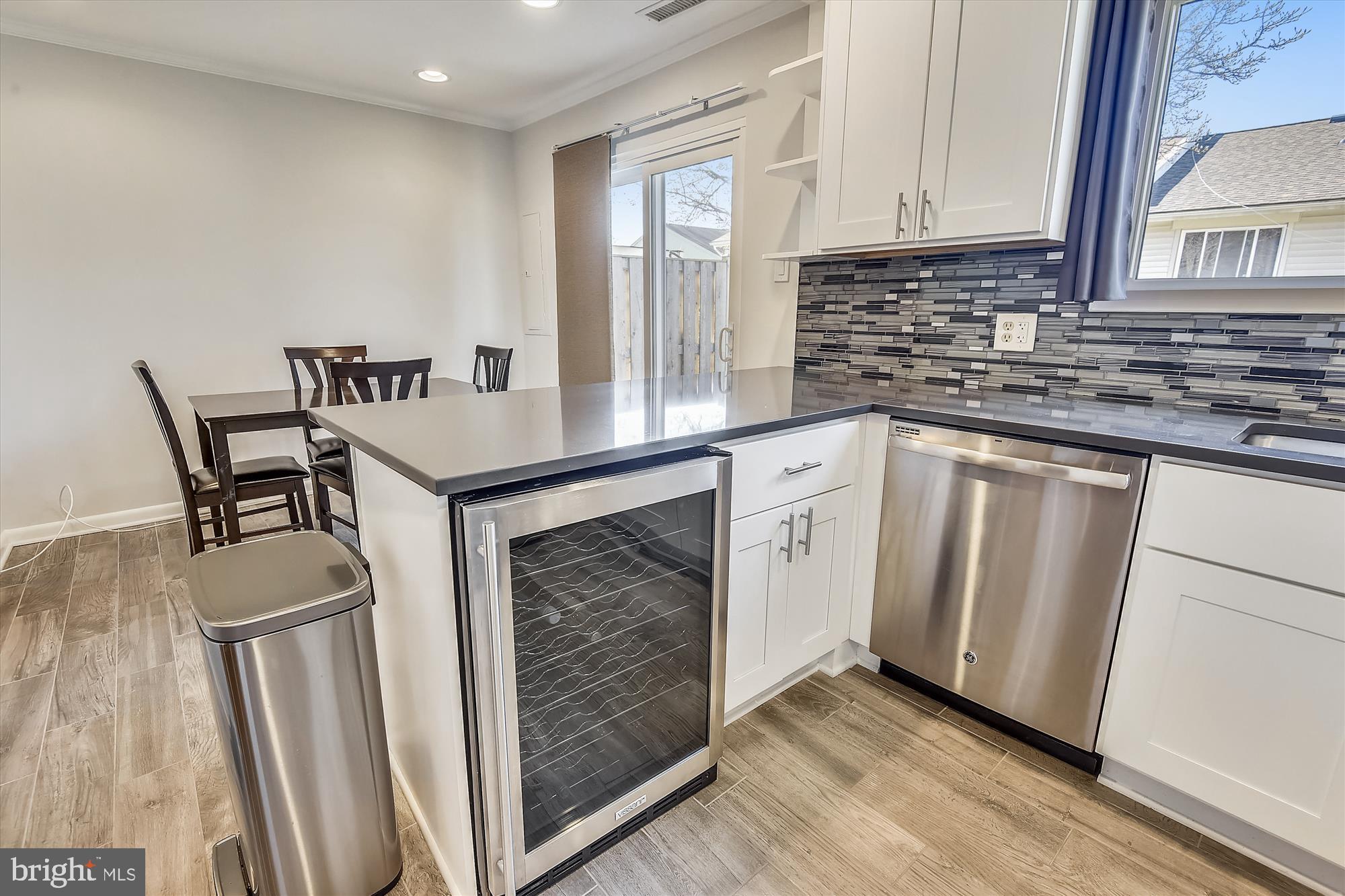 REFLECTION LAKE - Residential