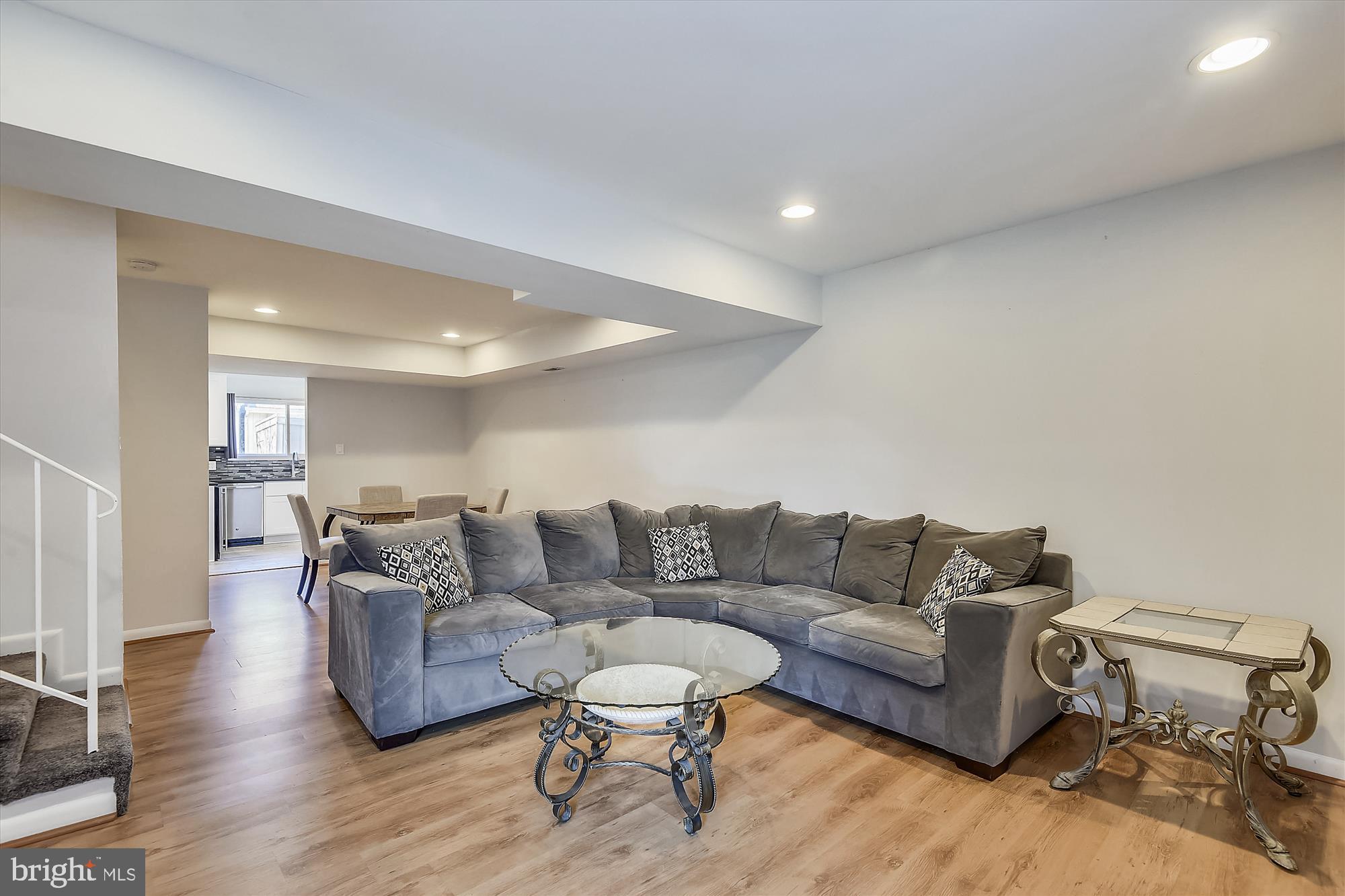 REFLECTION LAKE - Residential