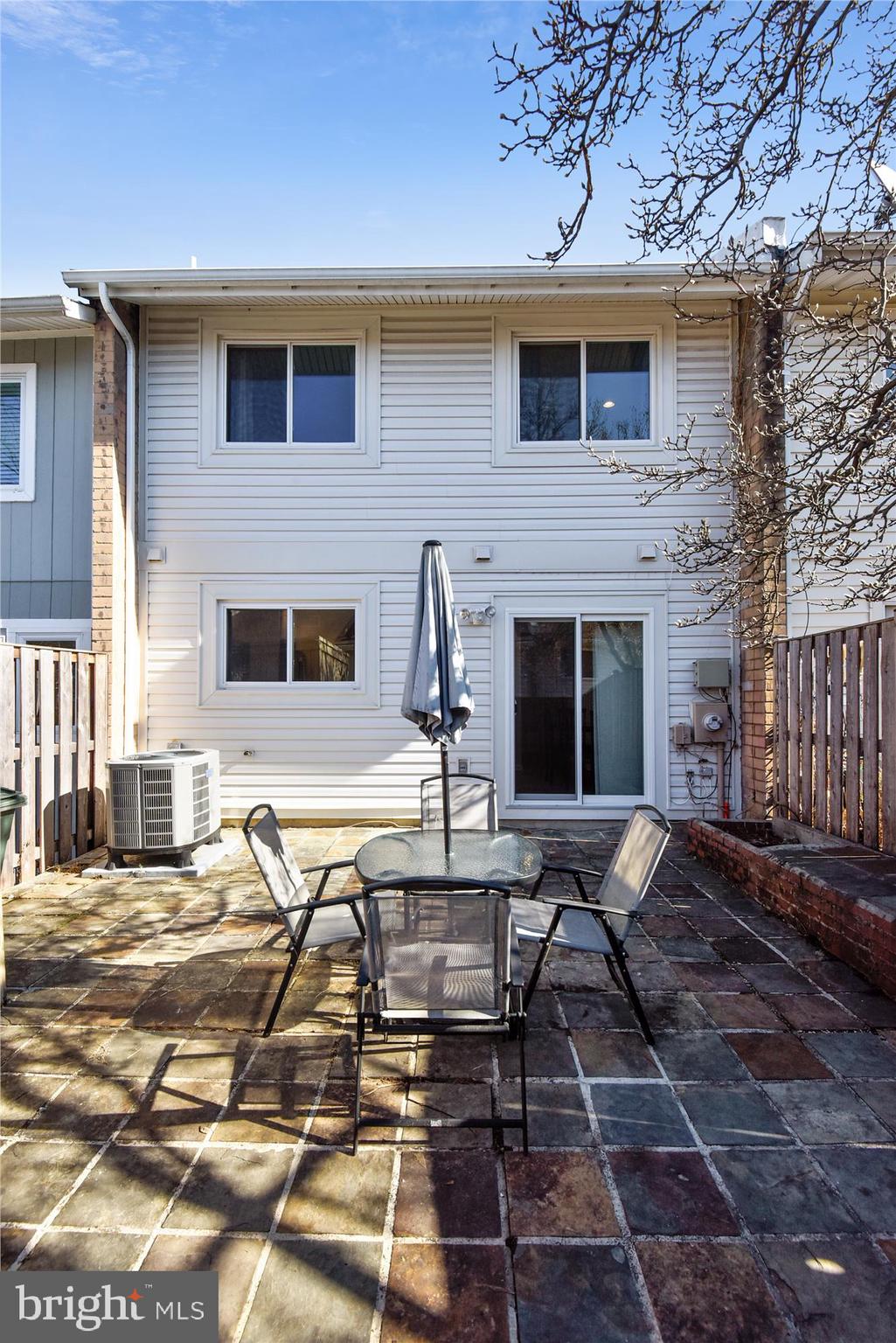 REFLECTION LAKE - Residential