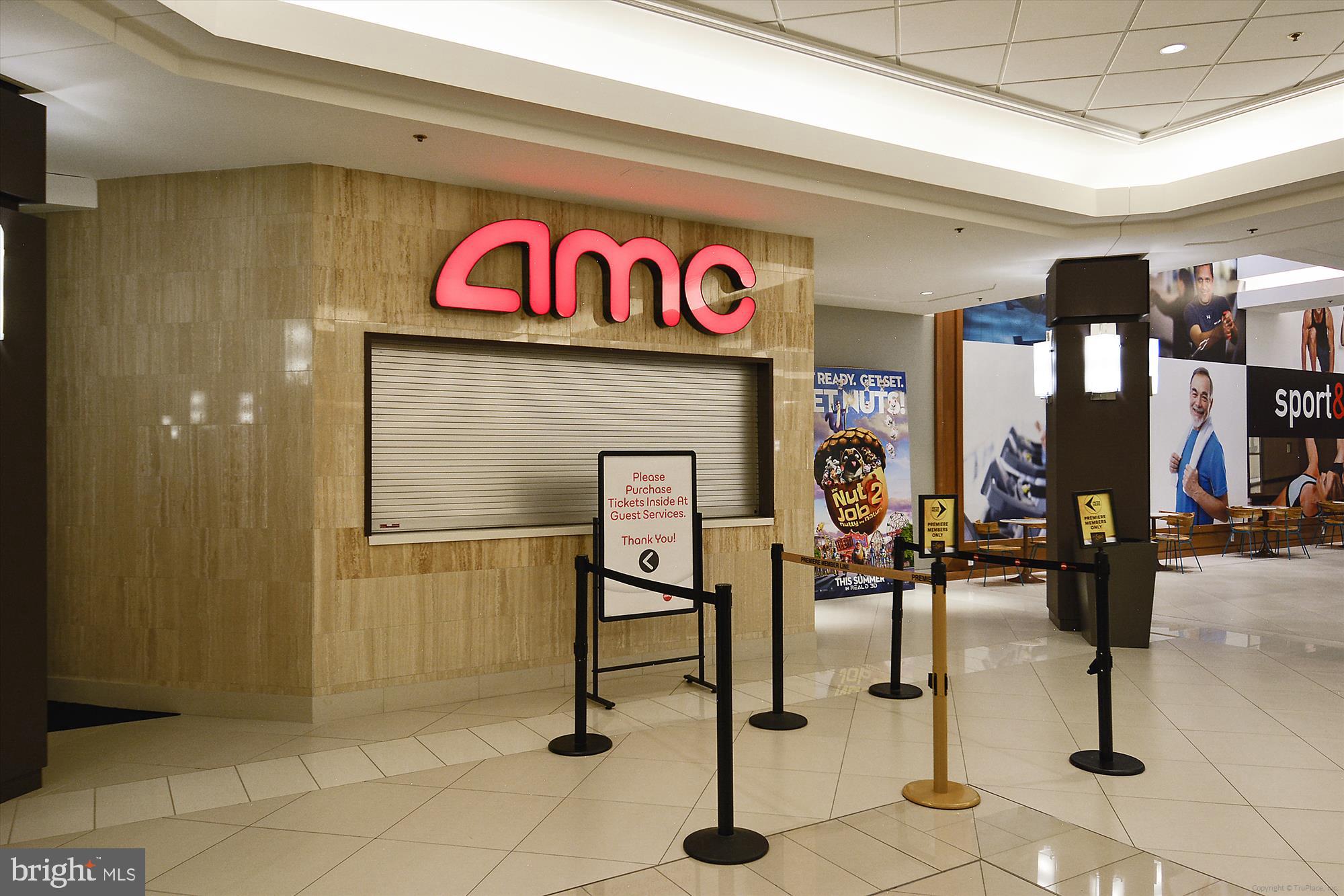 REFLECTION LAKE - Residential