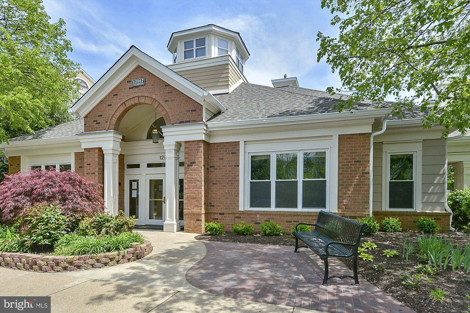 REFLECTION LAKE - Residential