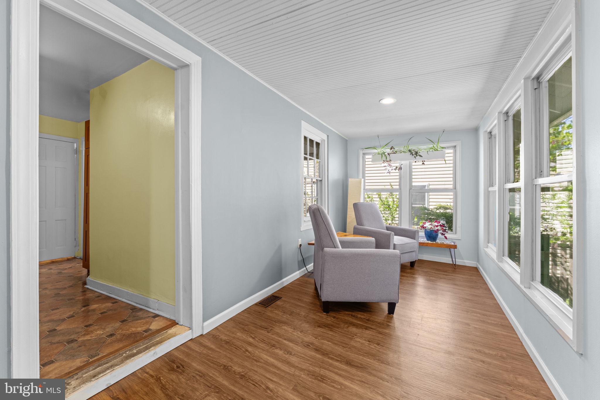 MT RAINIER - Residential