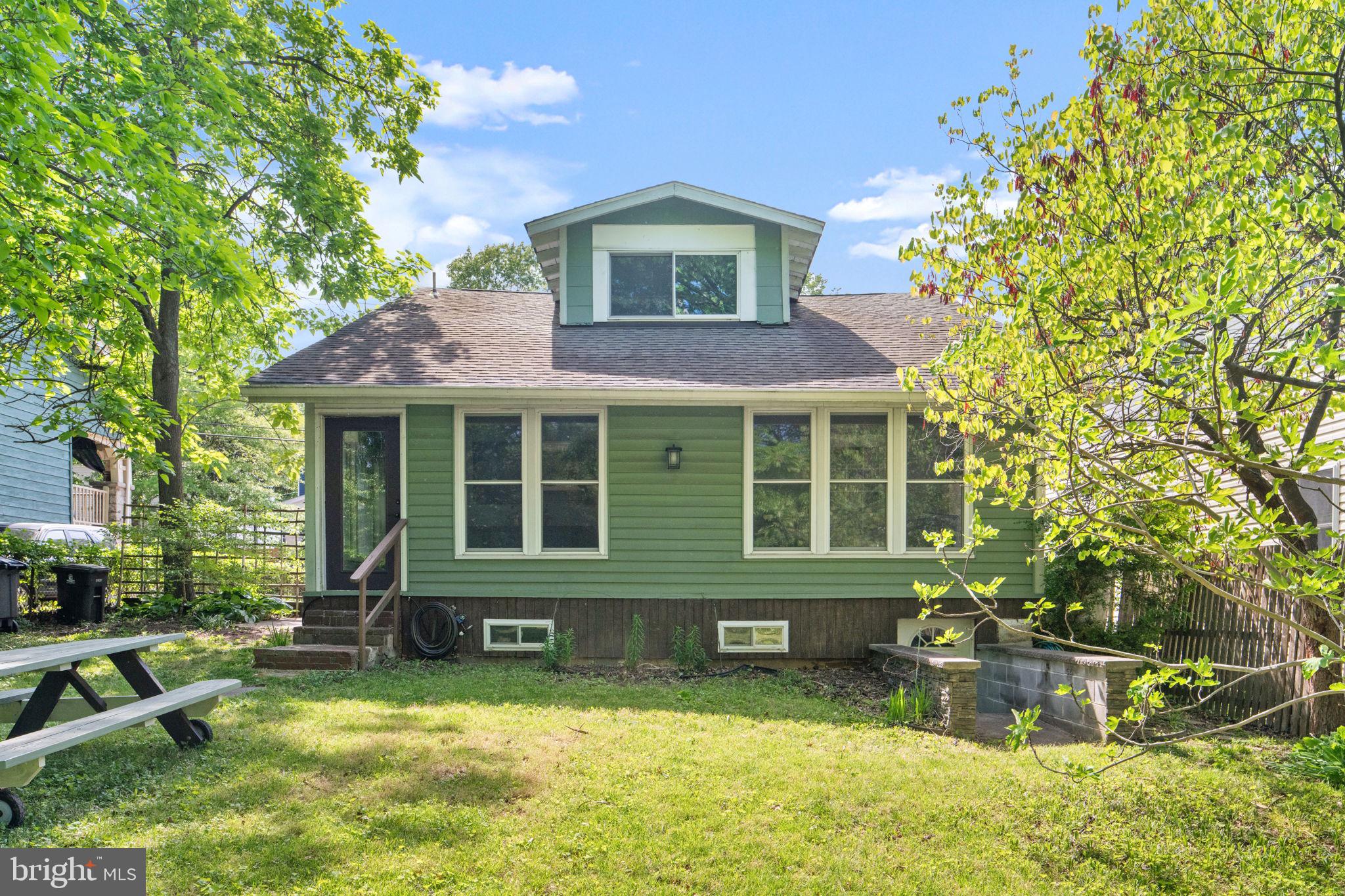 MT RAINIER - Residential