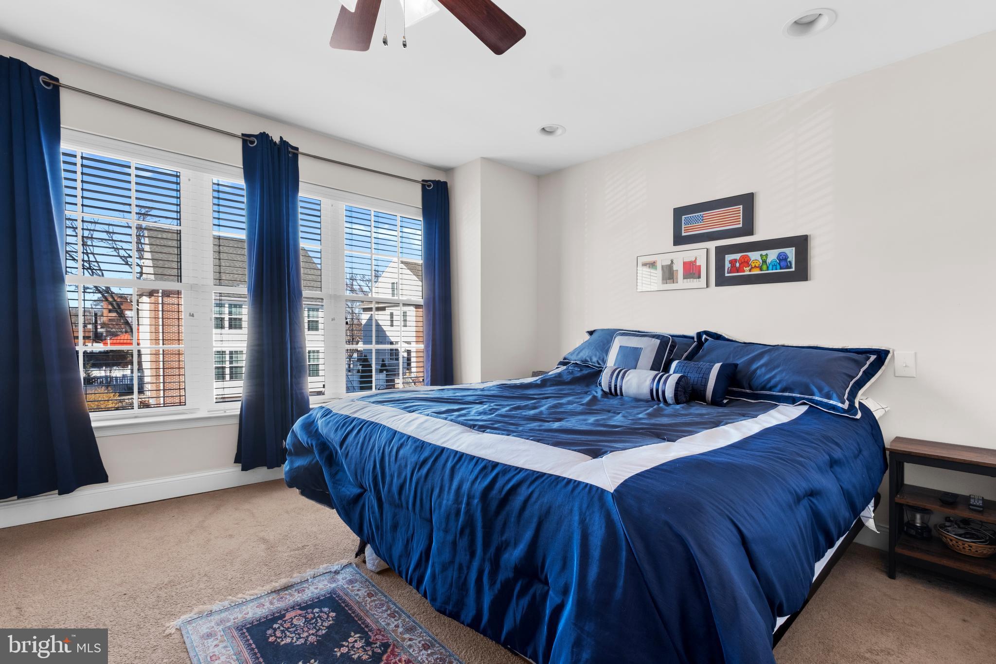 ROXBOROUGH - Residential