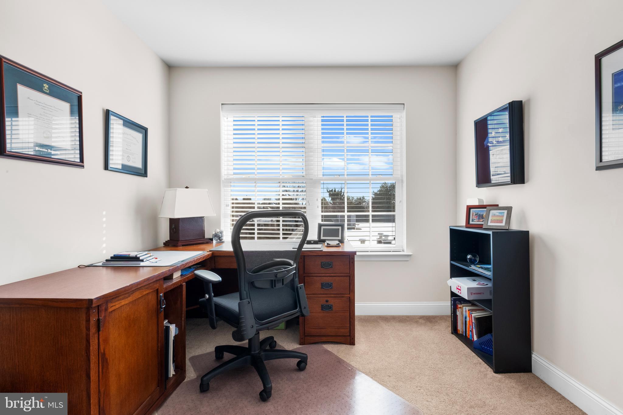 ROXBOROUGH - Residential