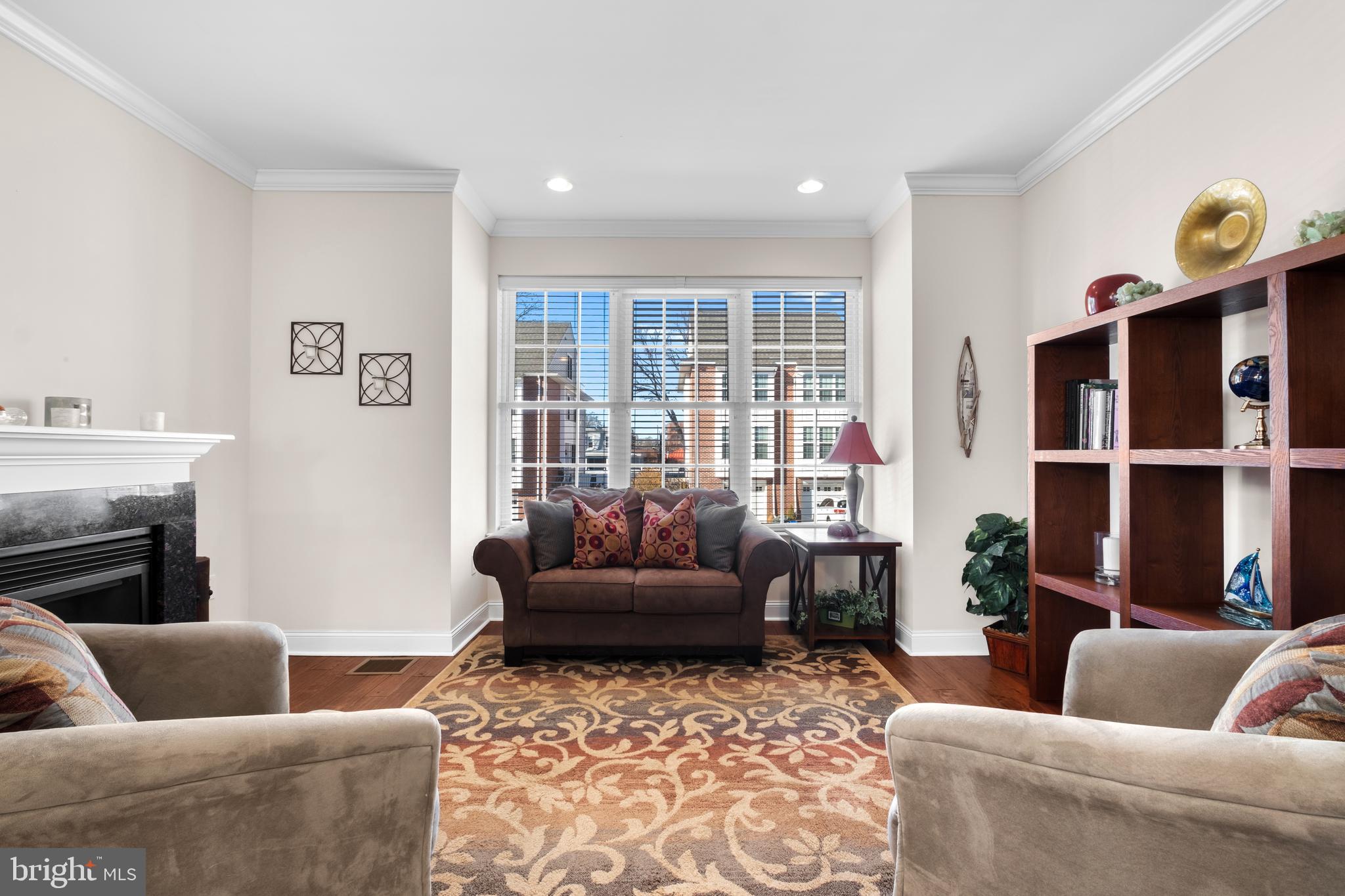 ROXBOROUGH - Residential