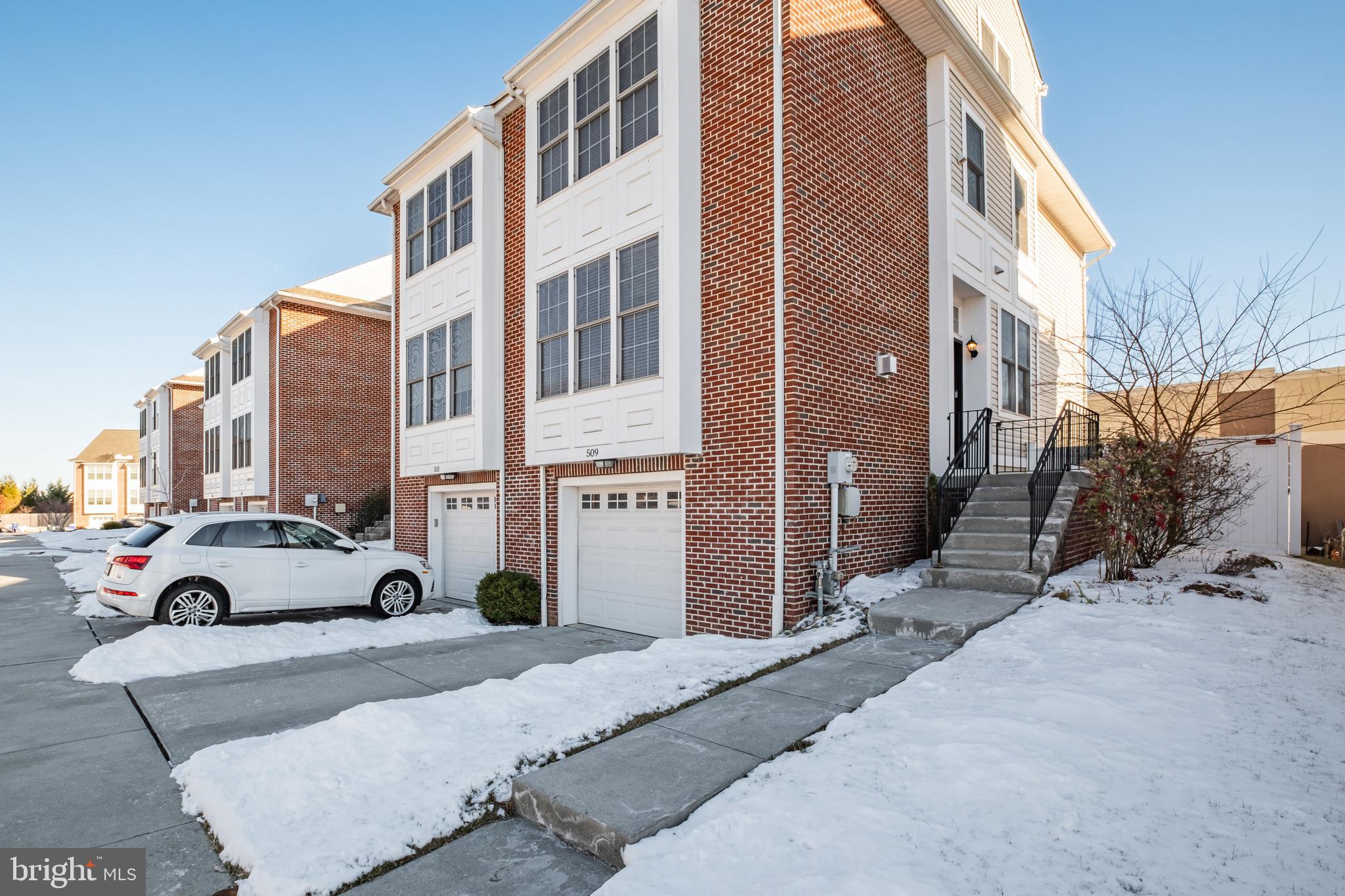 ROXBOROUGH - Residential