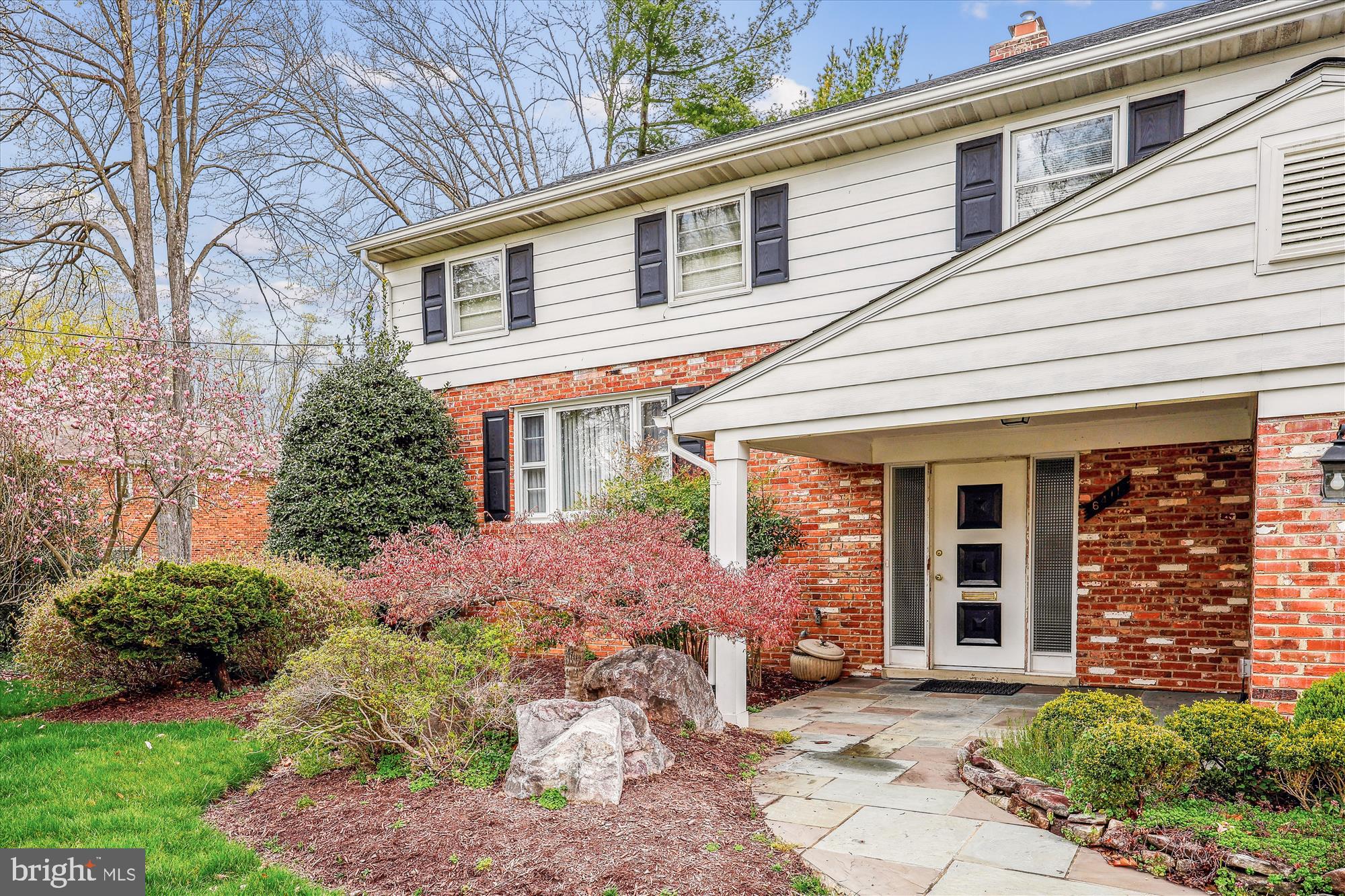 WOODHAVEN - Residential