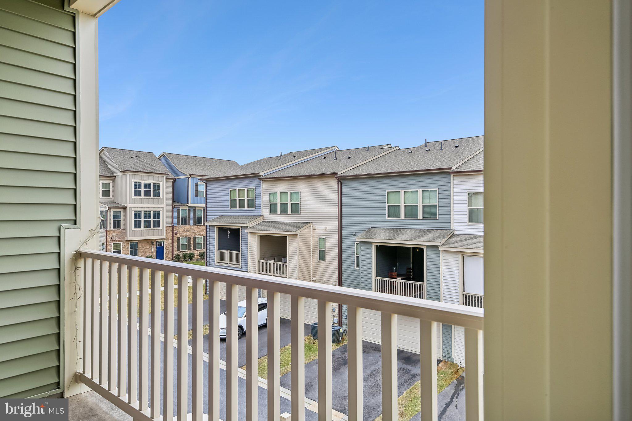 STONE BARN VILLAGE - Residential Lease