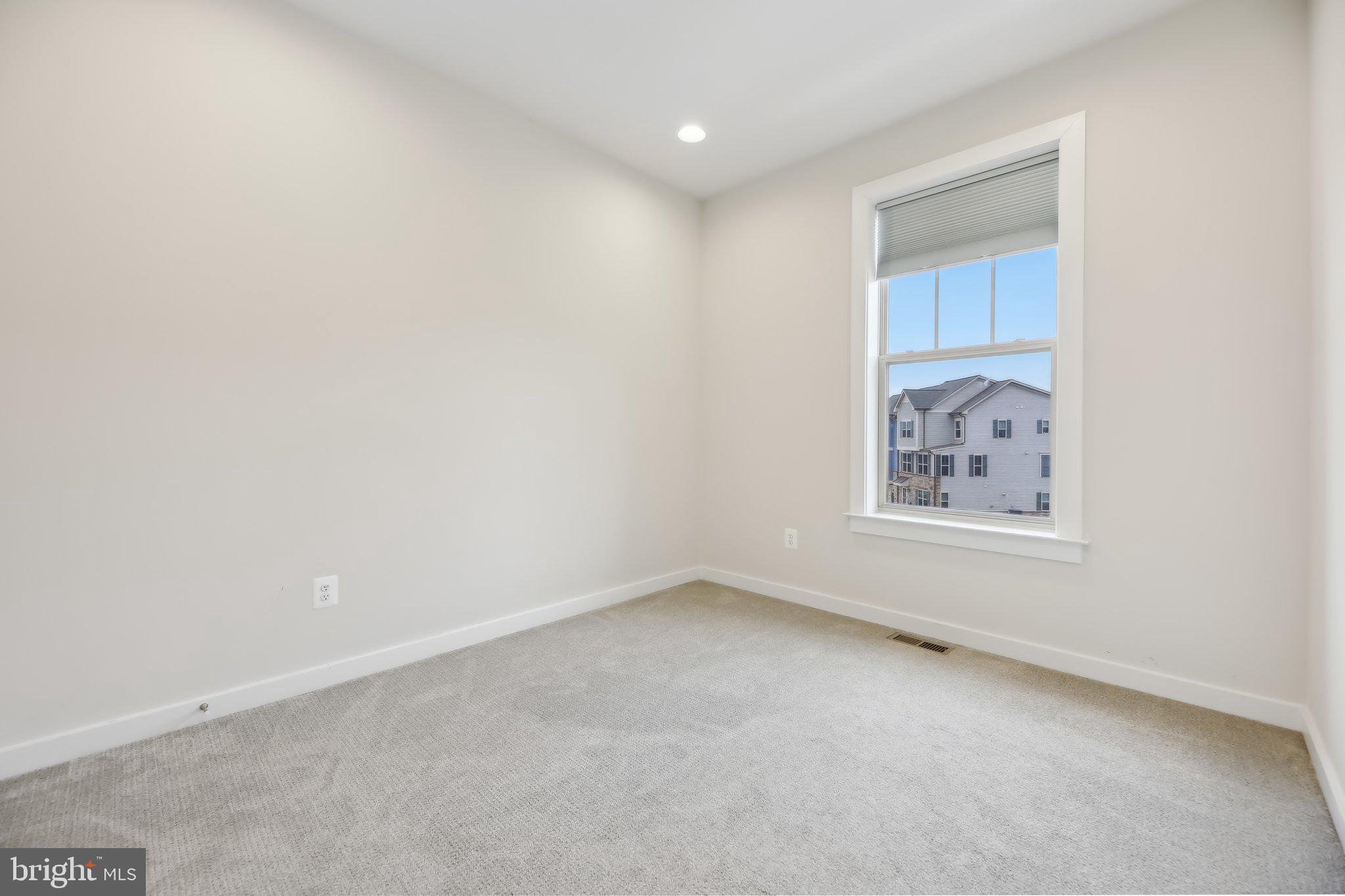 STONE BARN VILLAGE - Residential Lease