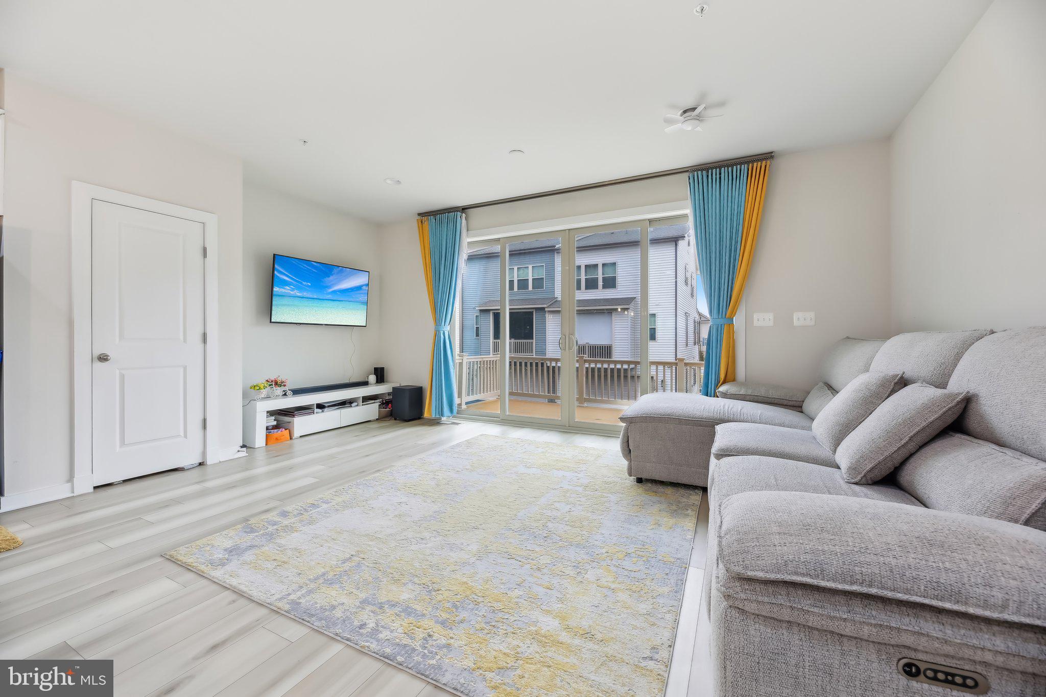 STONE BARN VILLAGE - Residential Lease