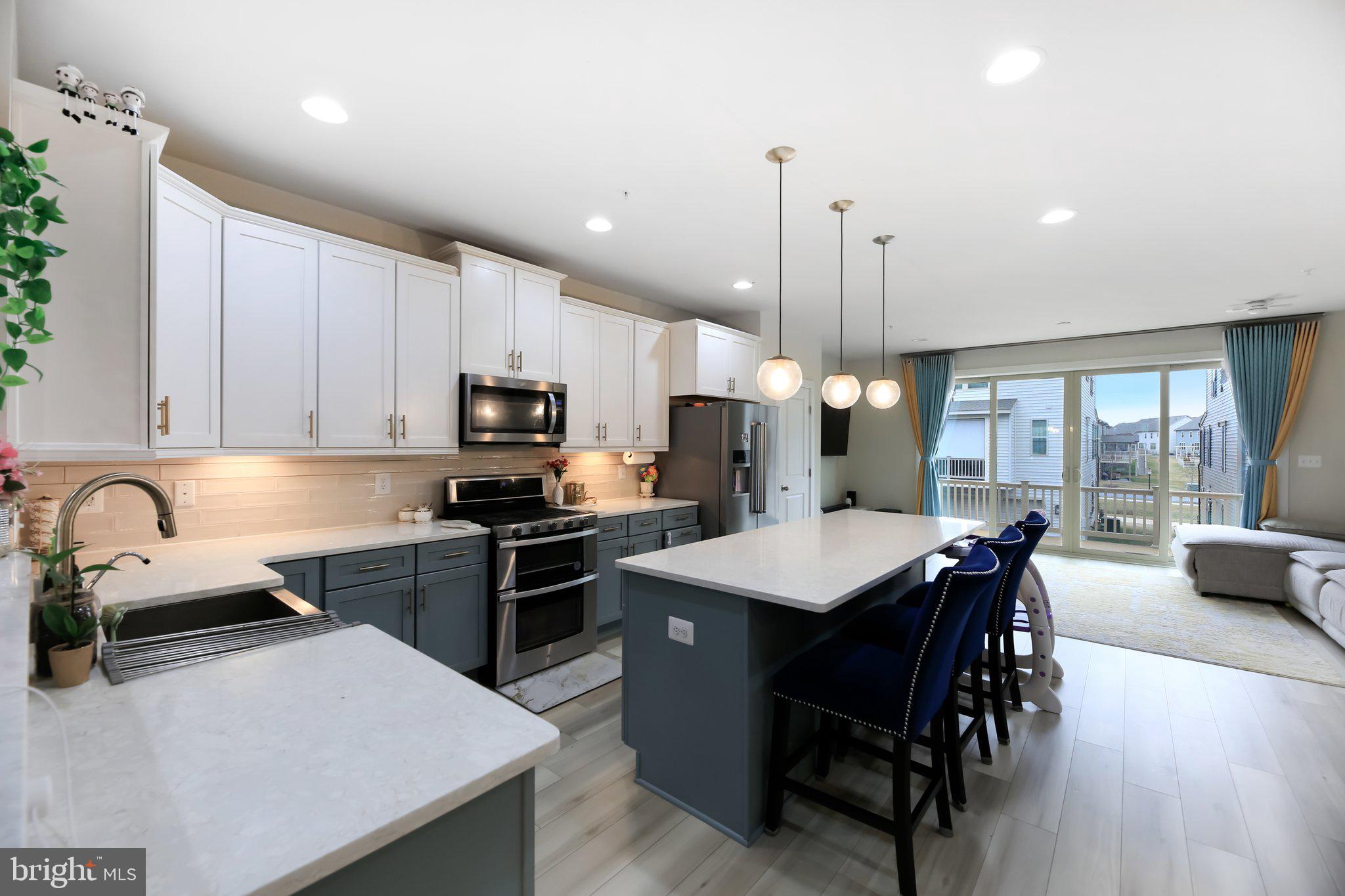 STONE BARN VILLAGE - Residential Lease