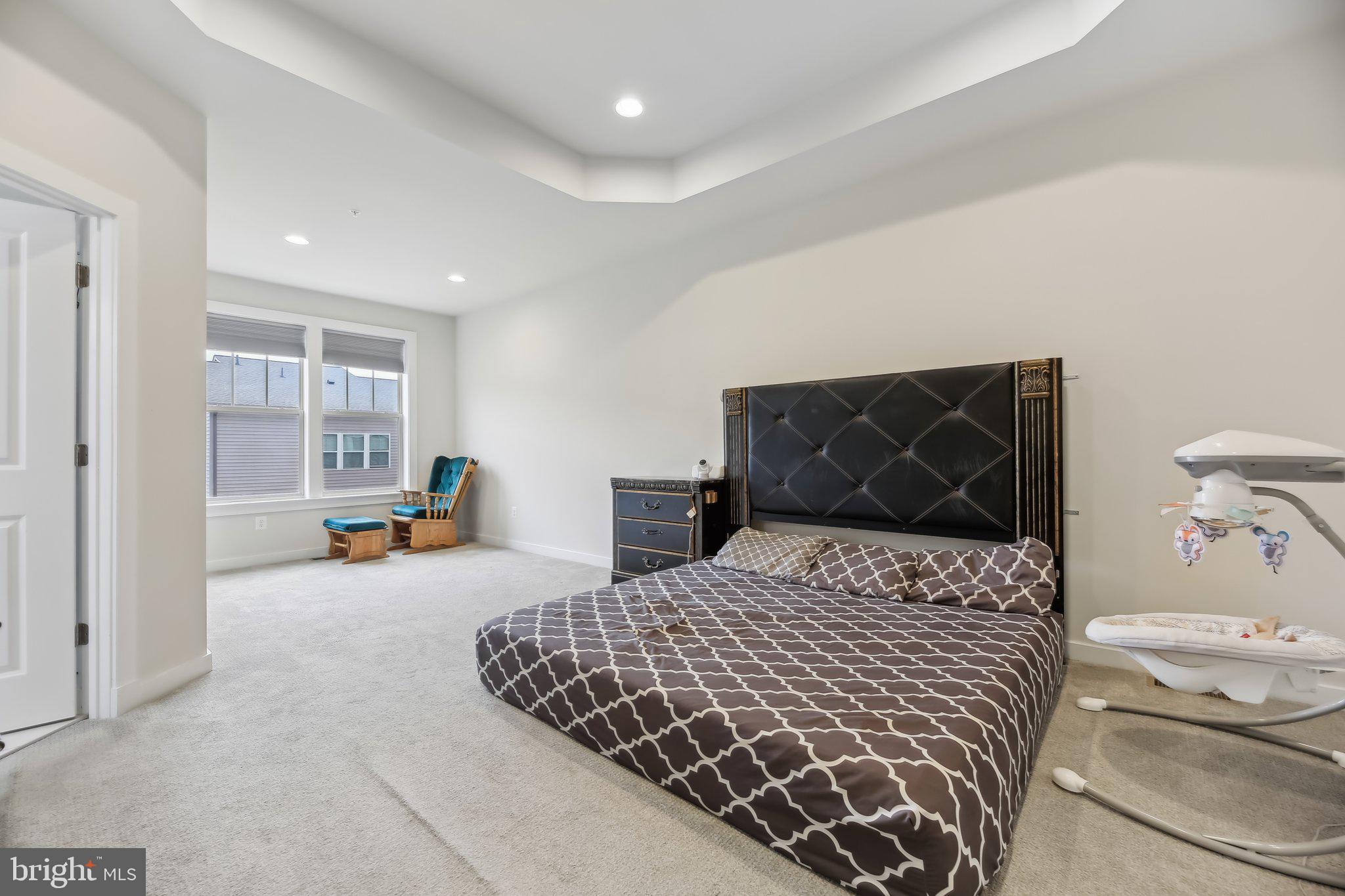 STONE BARN VILLAGE - Residential Lease