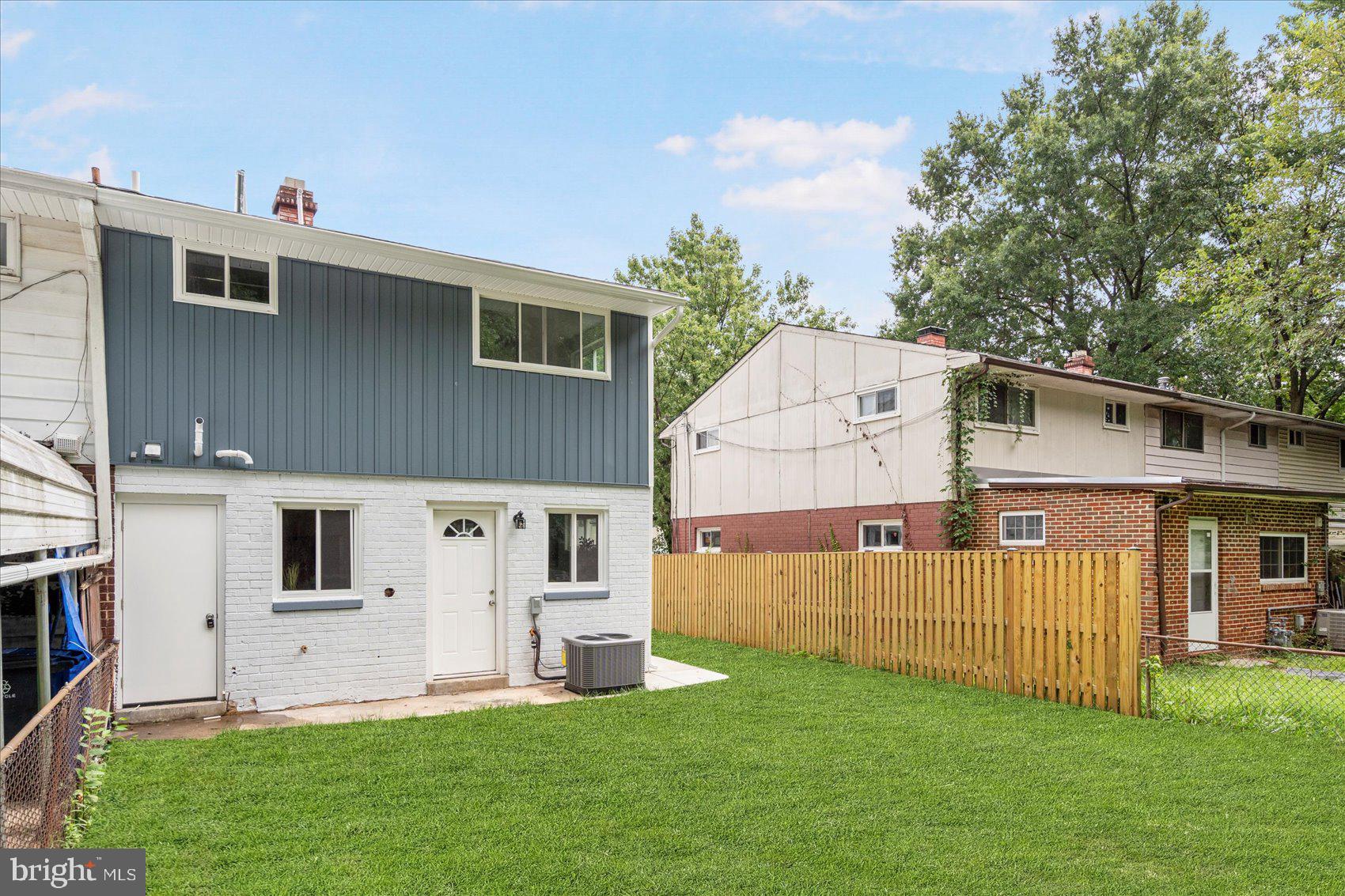 NORTH ENGLEWOOD - Residential