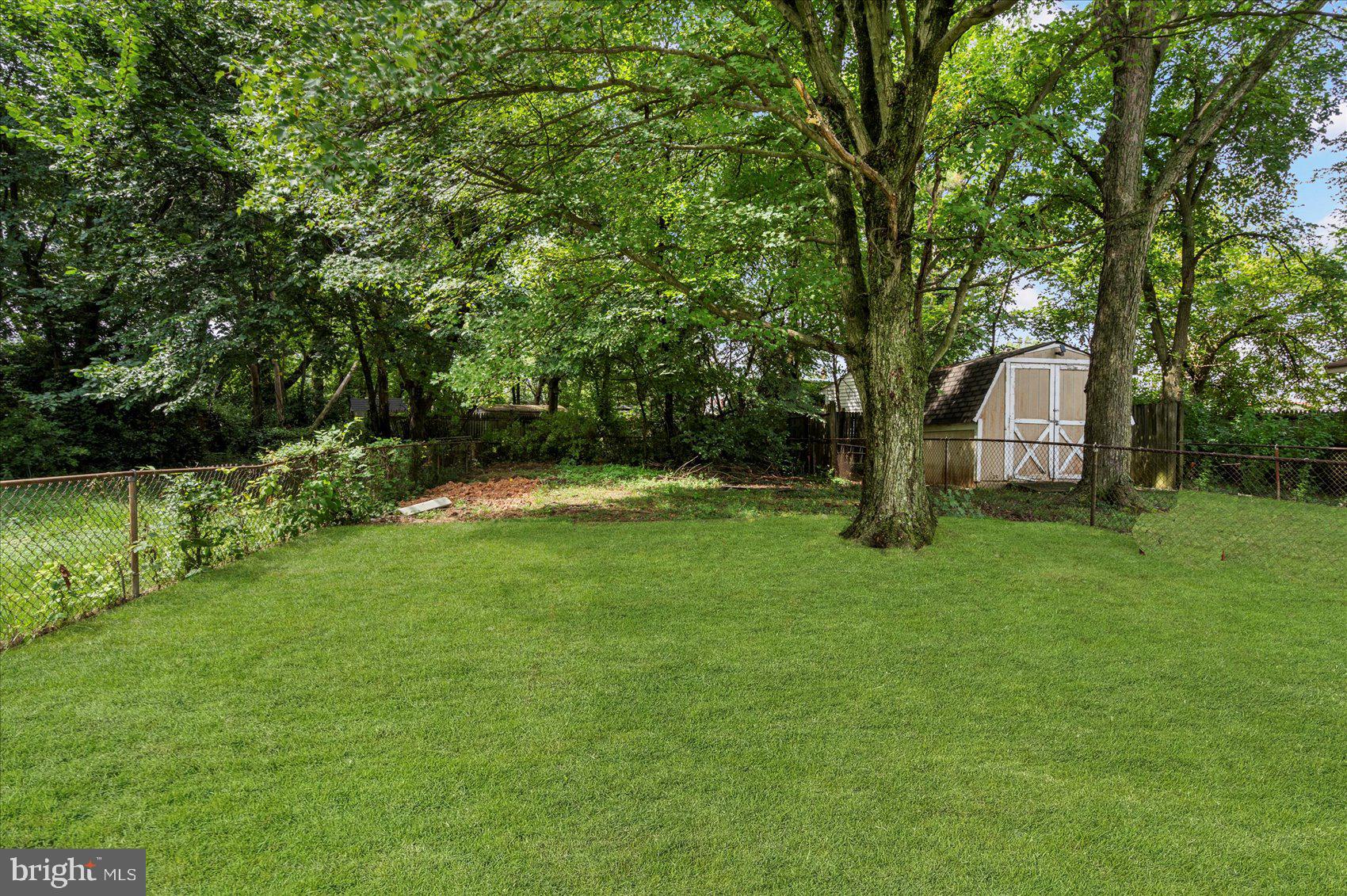 NORTH ENGLEWOOD - Residential