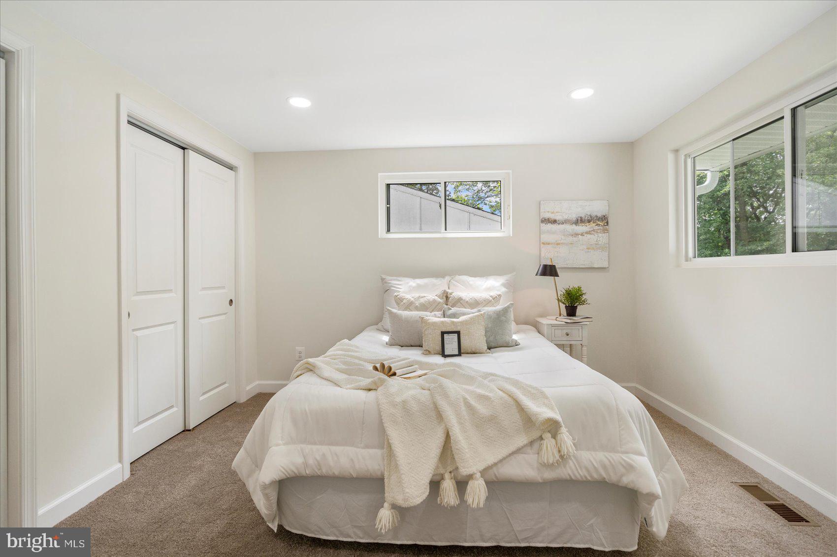 NORTH ENGLEWOOD - Residential