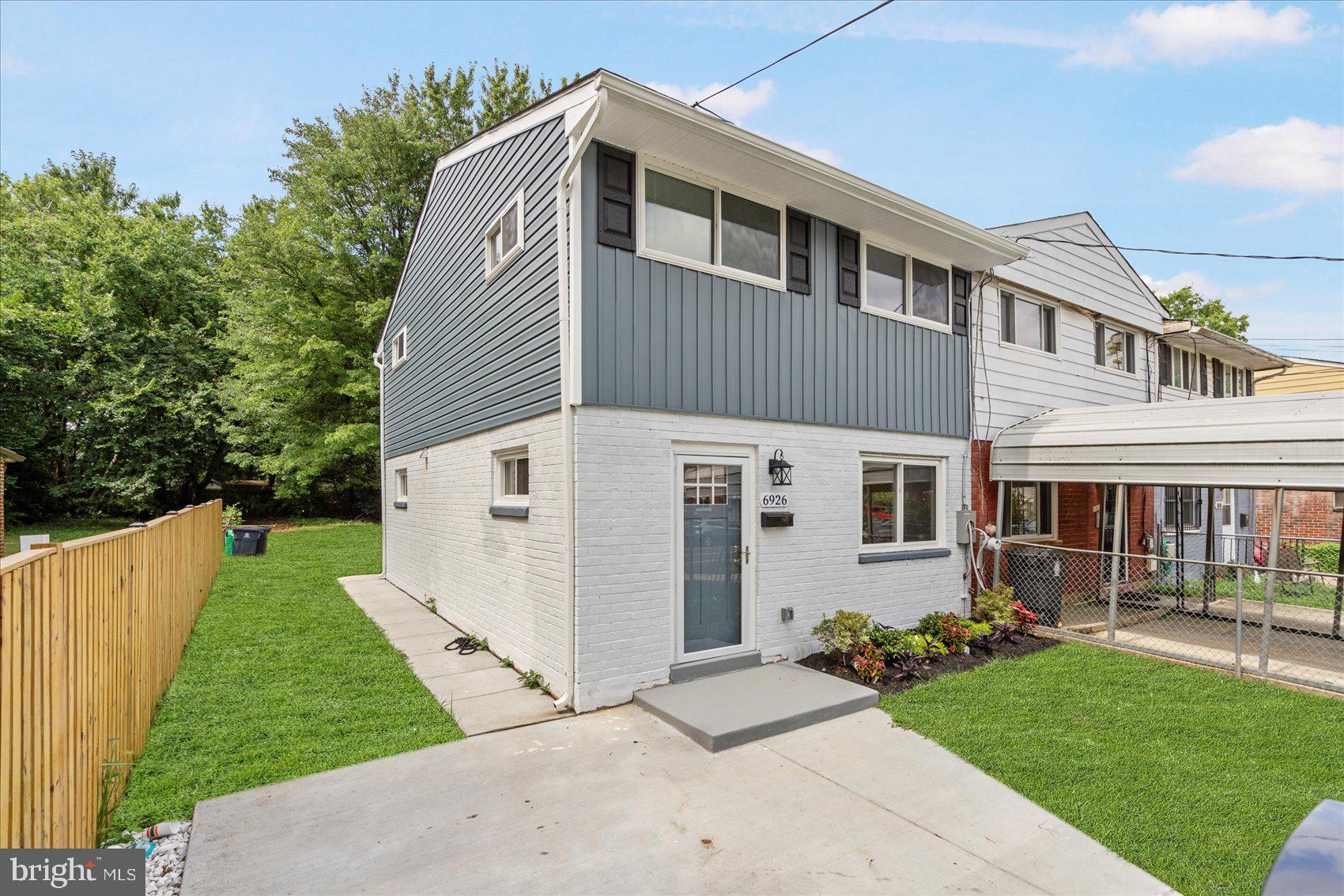 NORTH ENGLEWOOD - Residential